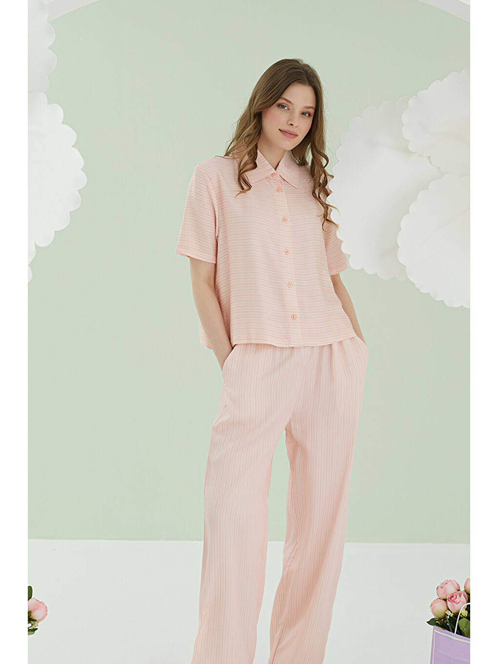 Pembe Çizgili Önden Düğmeli Pijama Takımı-2