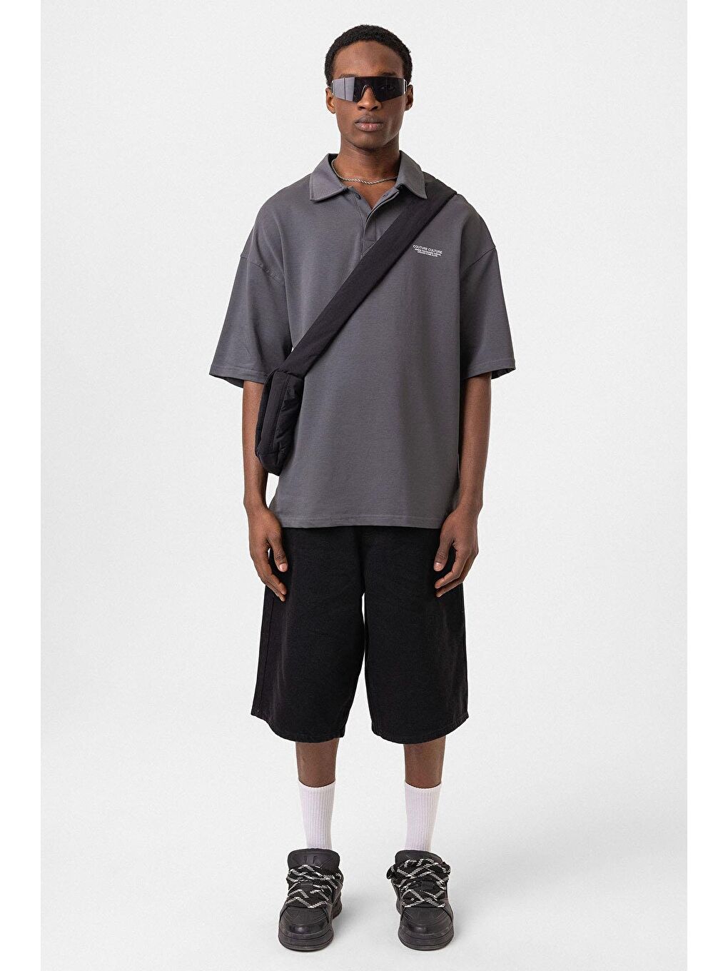 Gri Polo Yaka Oversize Tişört Füme