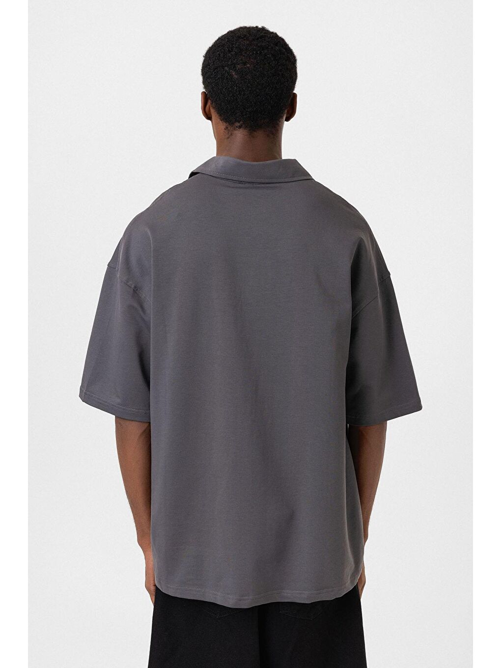 Gri Polo Yaka Oversize Tişört Füme-4