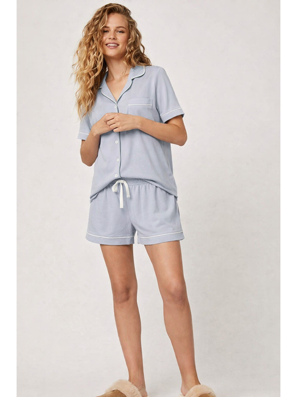 Kadın Mediterranean Cepli Şortlu Pijama Takımı Mavi