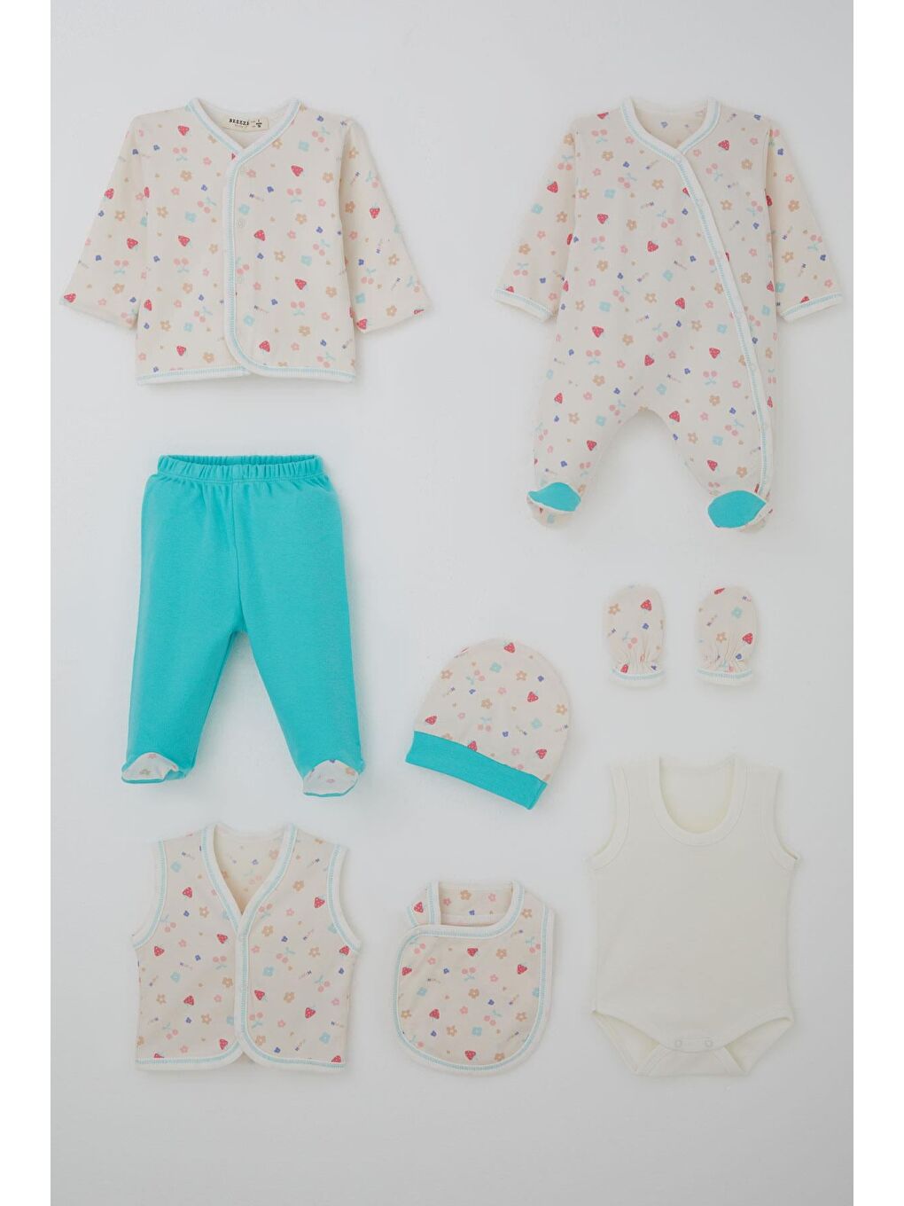 Ekru Kız Bebek Hastane Çıkışı 8 Li Çiçek Bahçesi Çilek & Kiraz Desenli Krem (0-3 Ay)