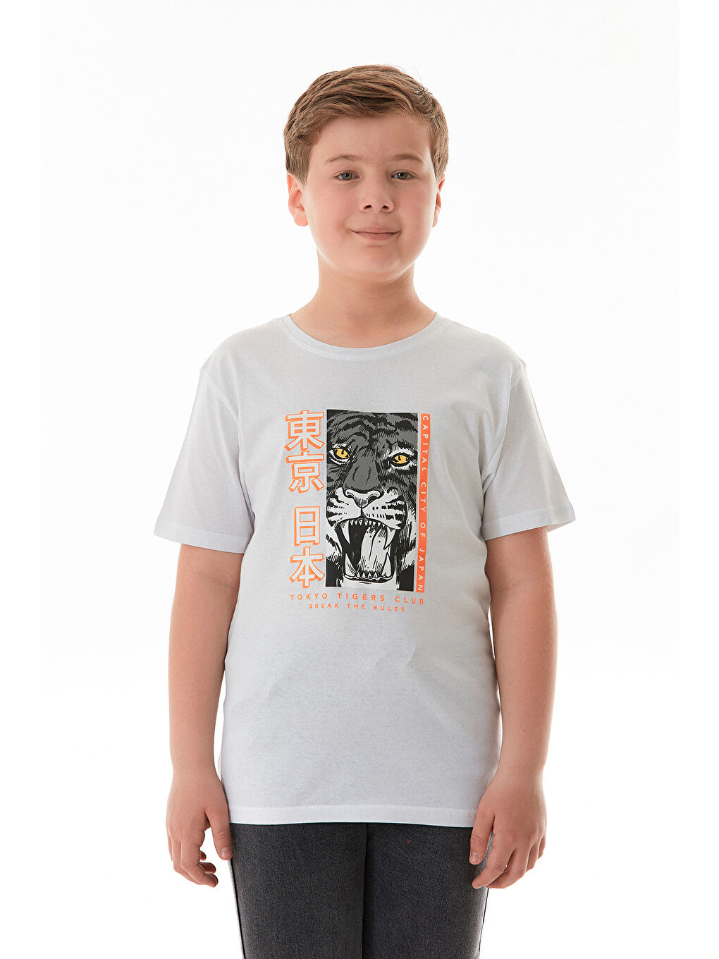 Beyaz Kaplan Baskılı Erkek Çocuk Tişört