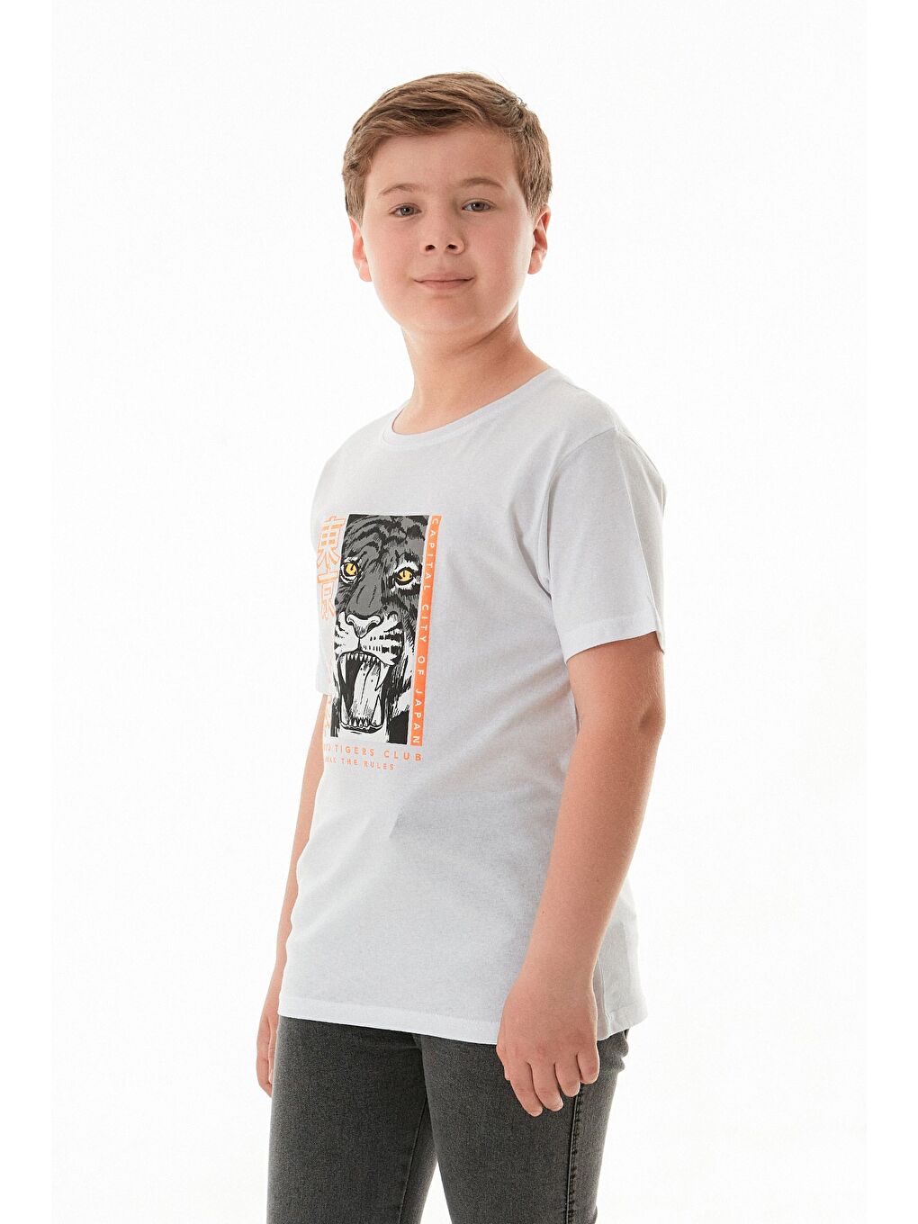 Beyaz Kaplan Baskılı Erkek Çocuk Tişört-1