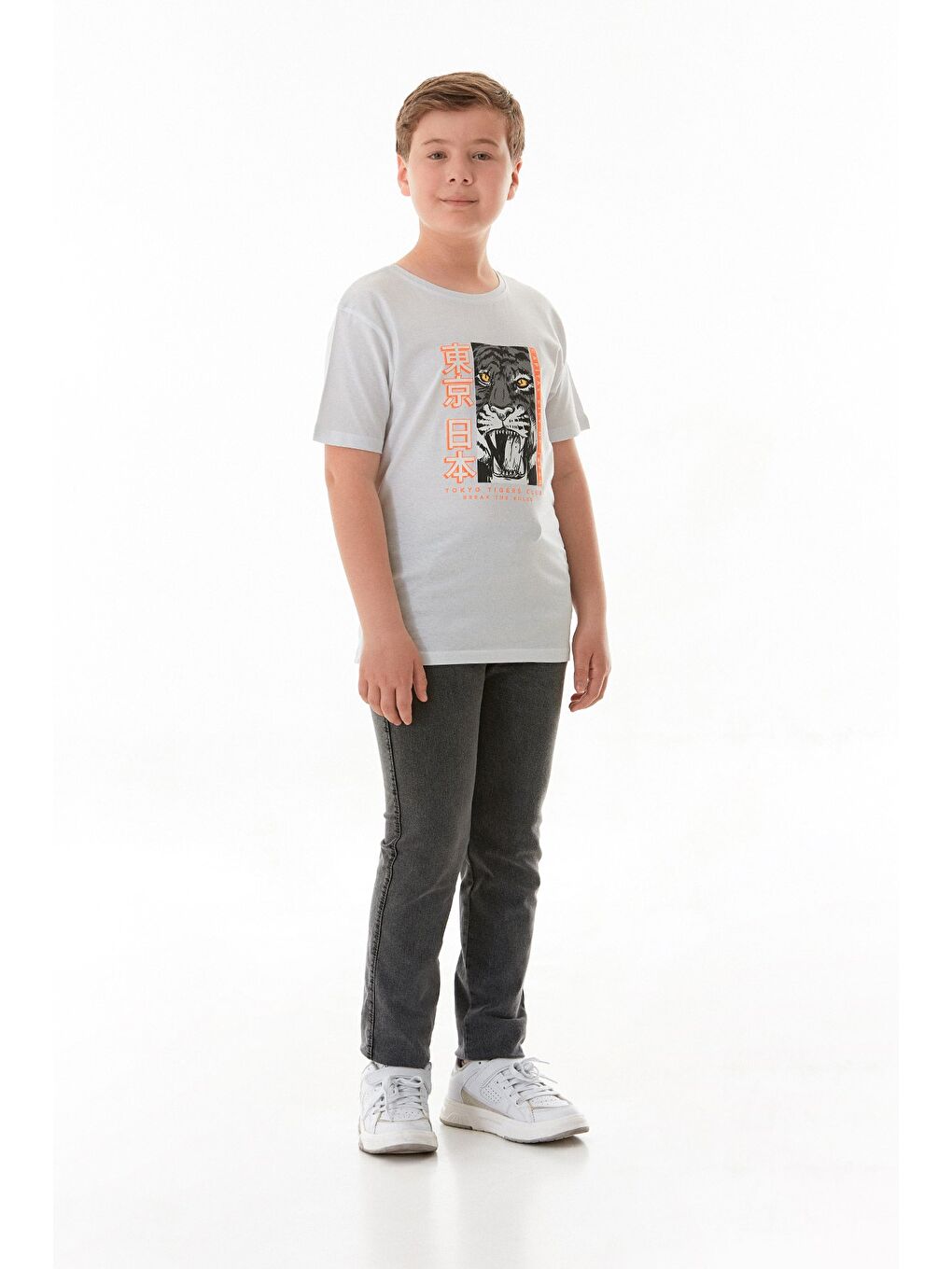 Beyaz Kaplan Baskılı Erkek Çocuk Tişört-4