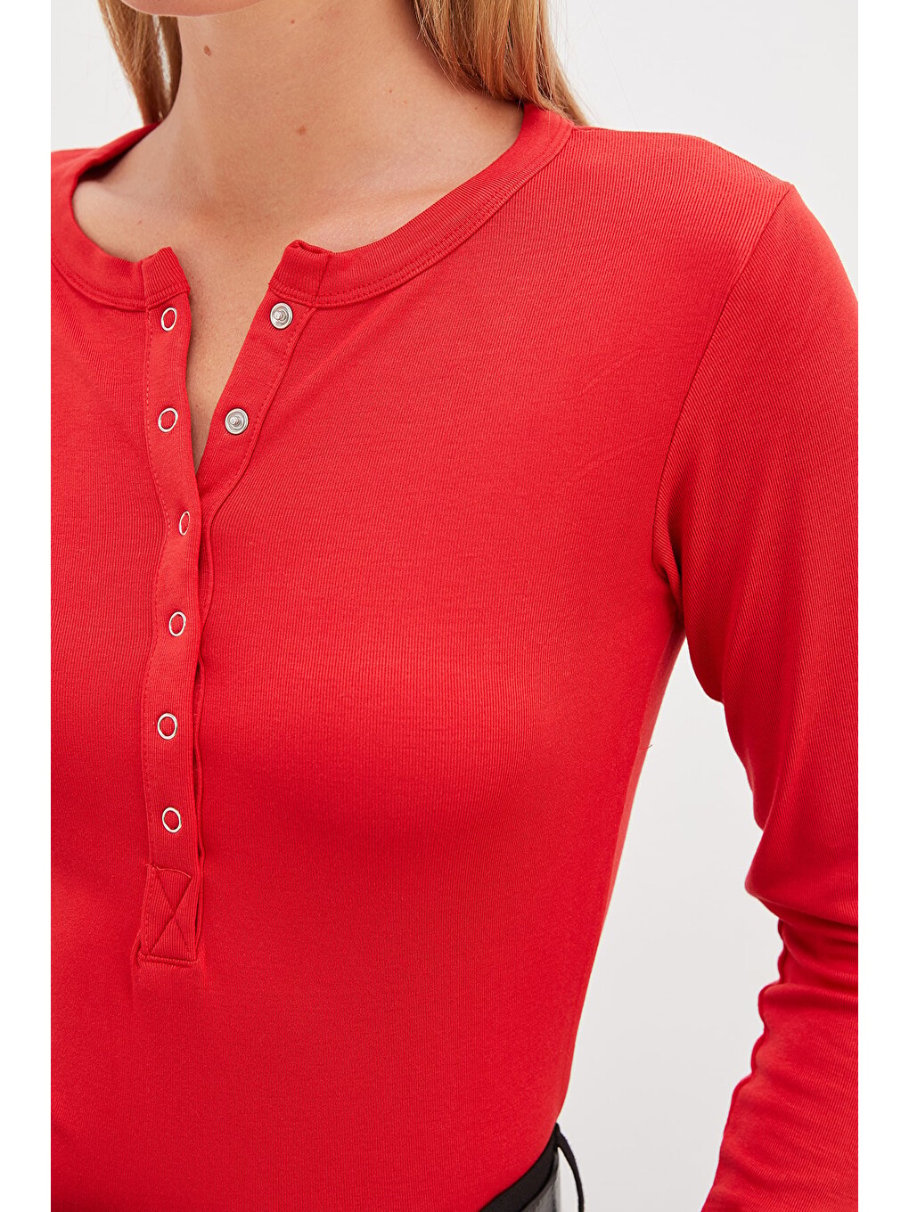 Kırmızı Yarım Çıtçıtlı Slim Fit Bluz-2