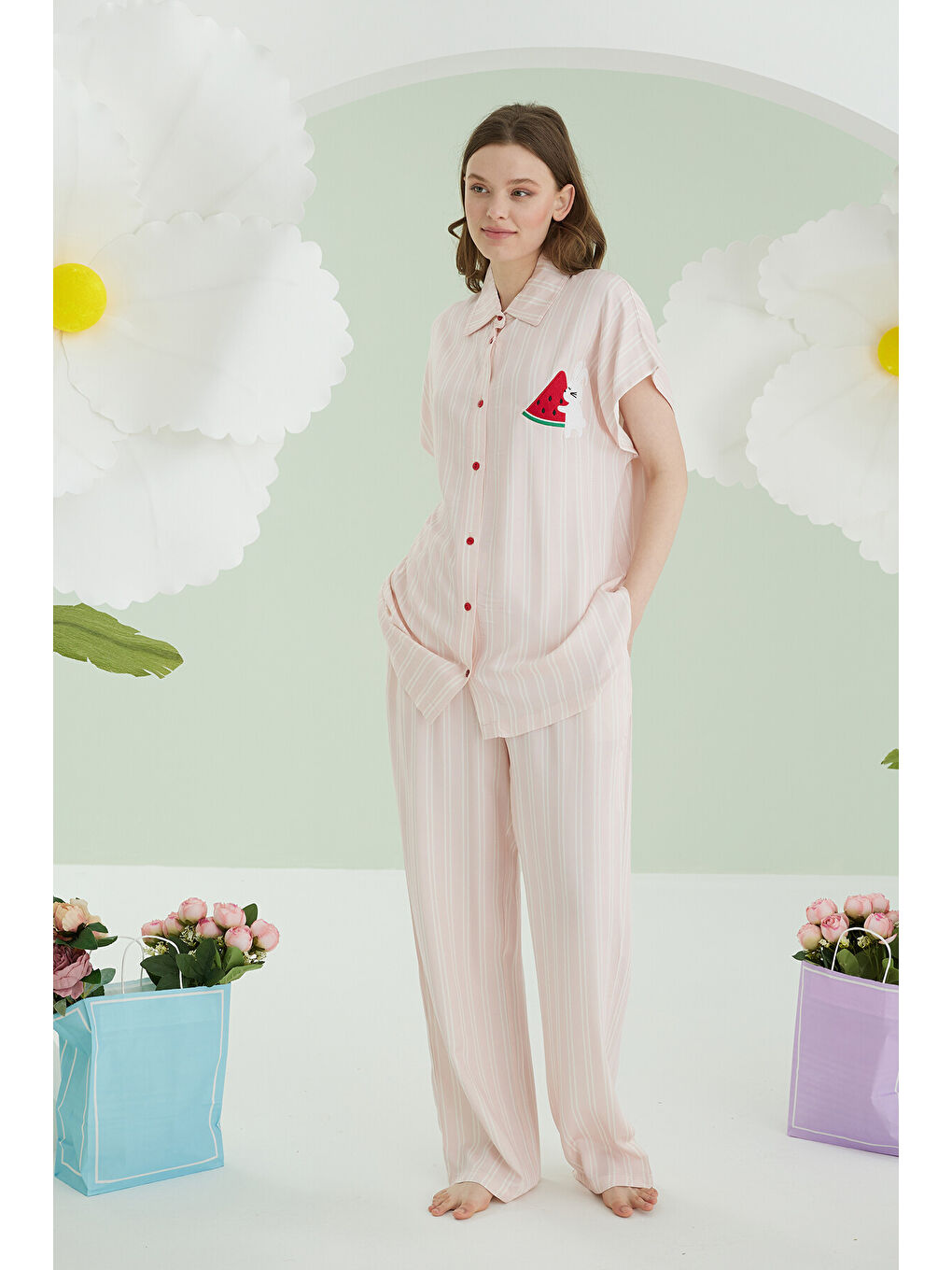 Pembe Karpuz Desenli Önden Düğmeli Pijama Takım-1