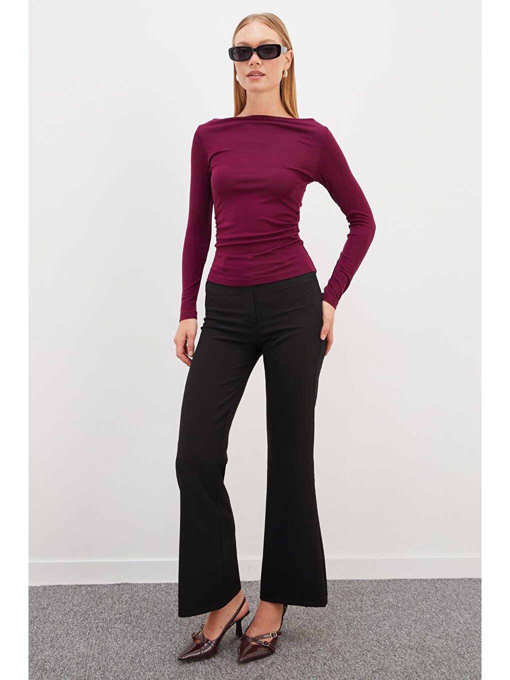 Mürdüm Yanları Drapeli Kayık Yaka Slim Fit Bluz-4