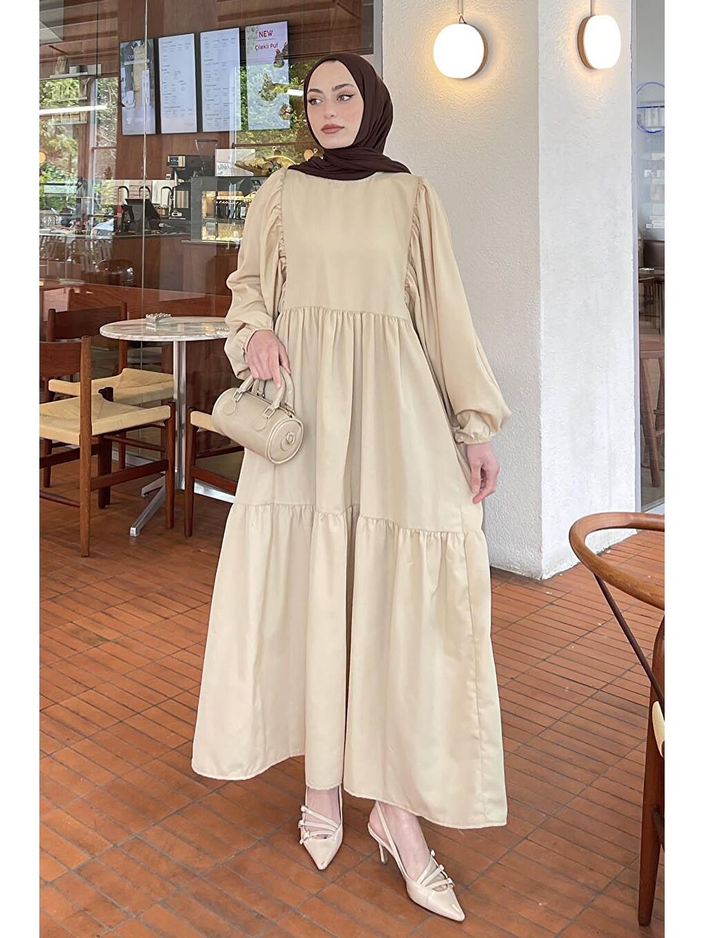 Bej Balon Kol Katlı Yazlık Elbise Taş