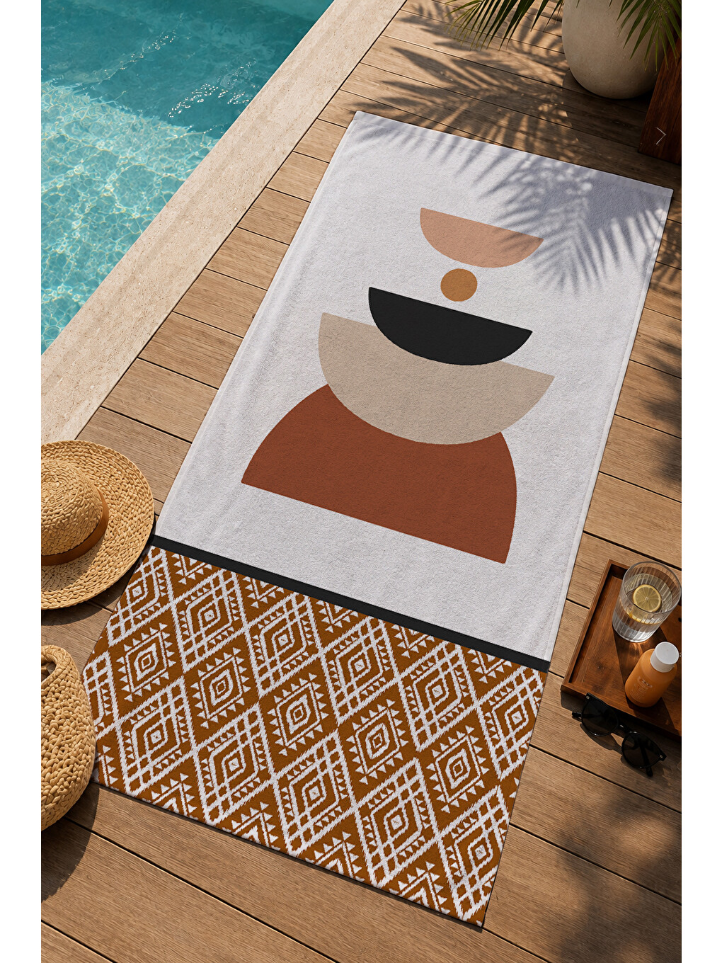 Beyaz Terracotta Bohem Soyut Desenli 70x150 Cm Dijital Baskılı Plaj Ve Banyo Havlusu-1