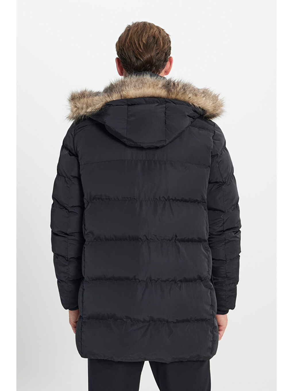 Erkek Siyah Standart Fit Soğuk Geçirmez Casual Mont-7