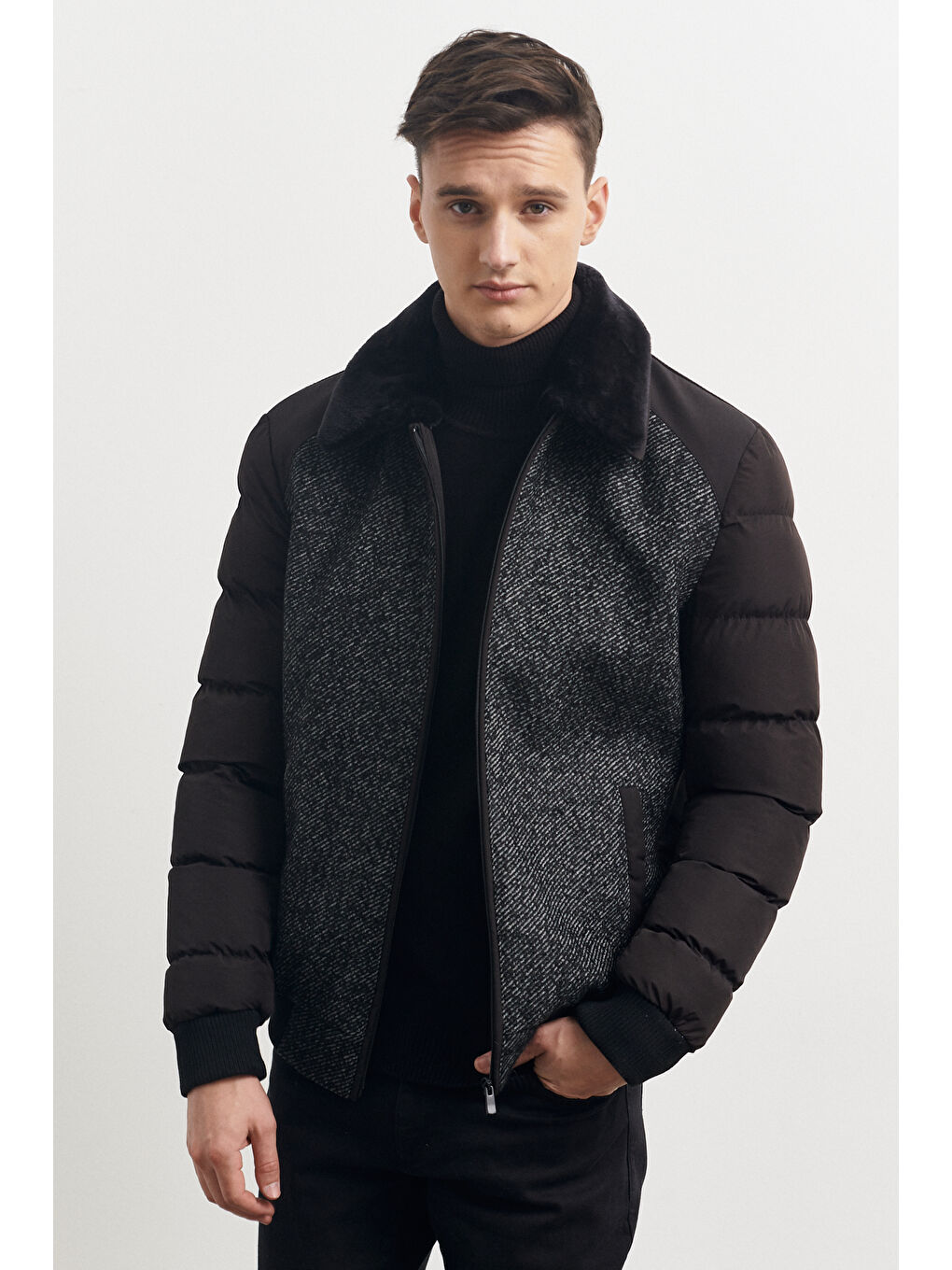 Erkek Siyah Standart Fit Normal Kesim Kürklü Dik Yaka Mont-5