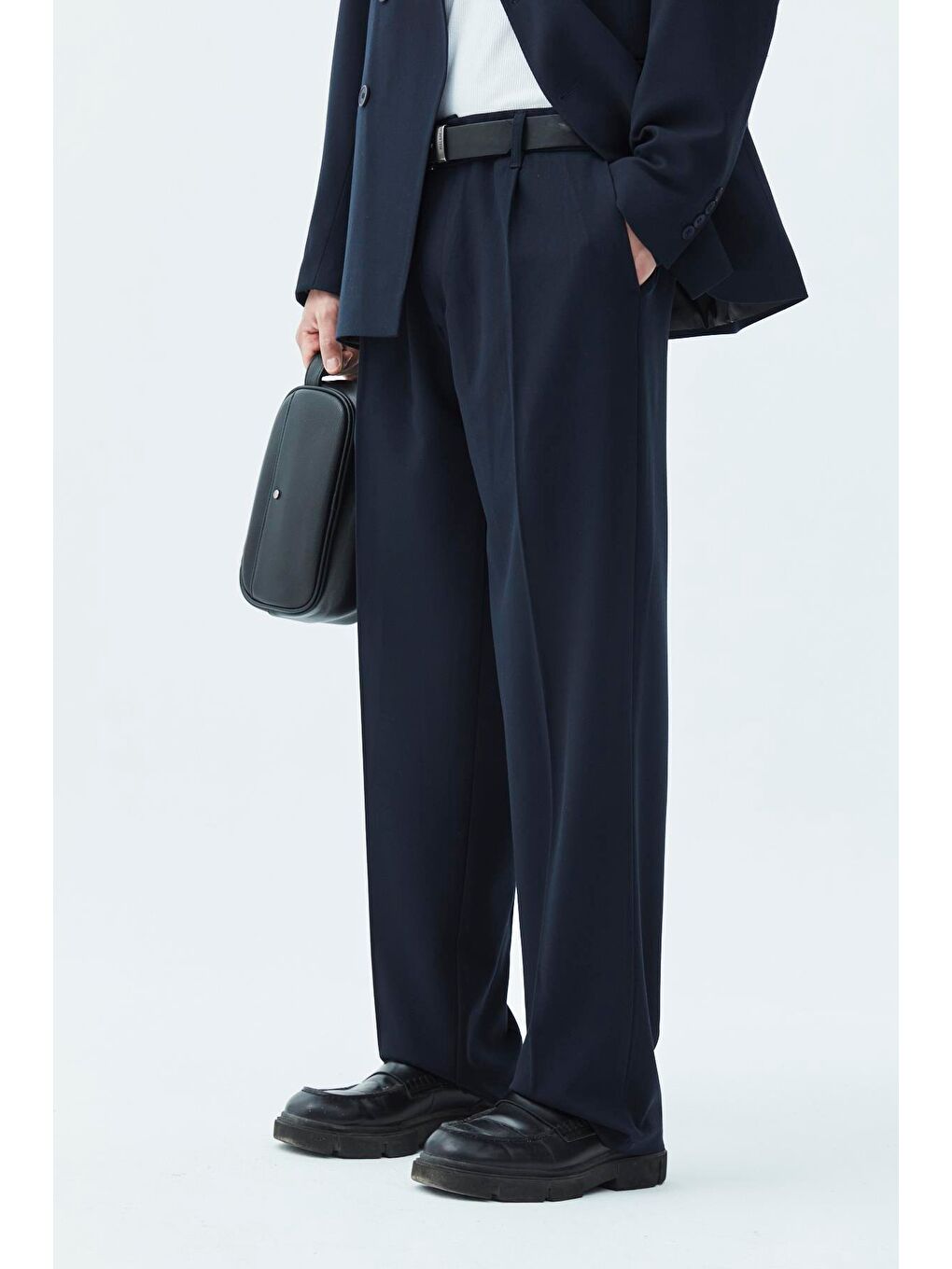 Rahat Kalıp Kruvaze Takım Elbise Lacivert-4