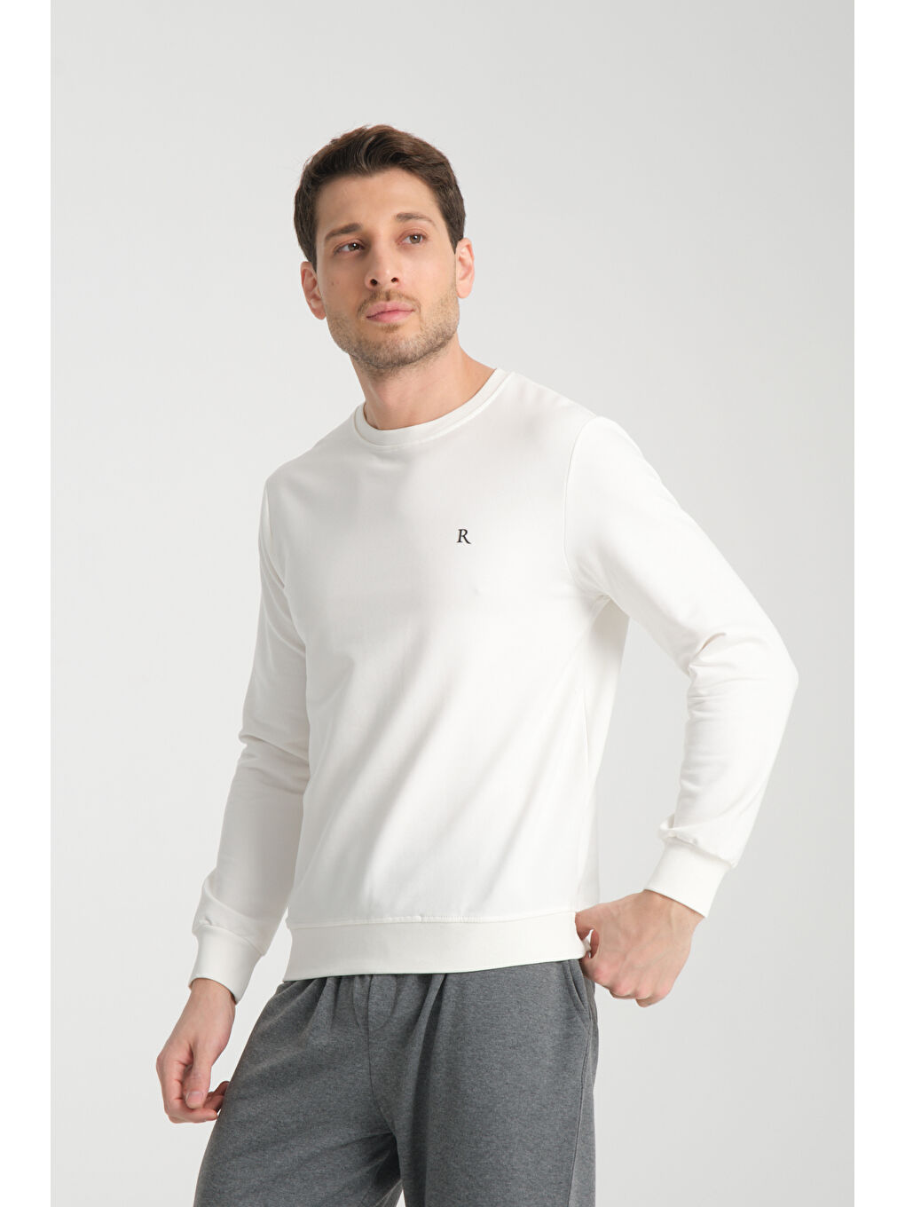 Ekru Erkek Uzun Kol Bisiklet Yaka Sweatshirt 3206-2