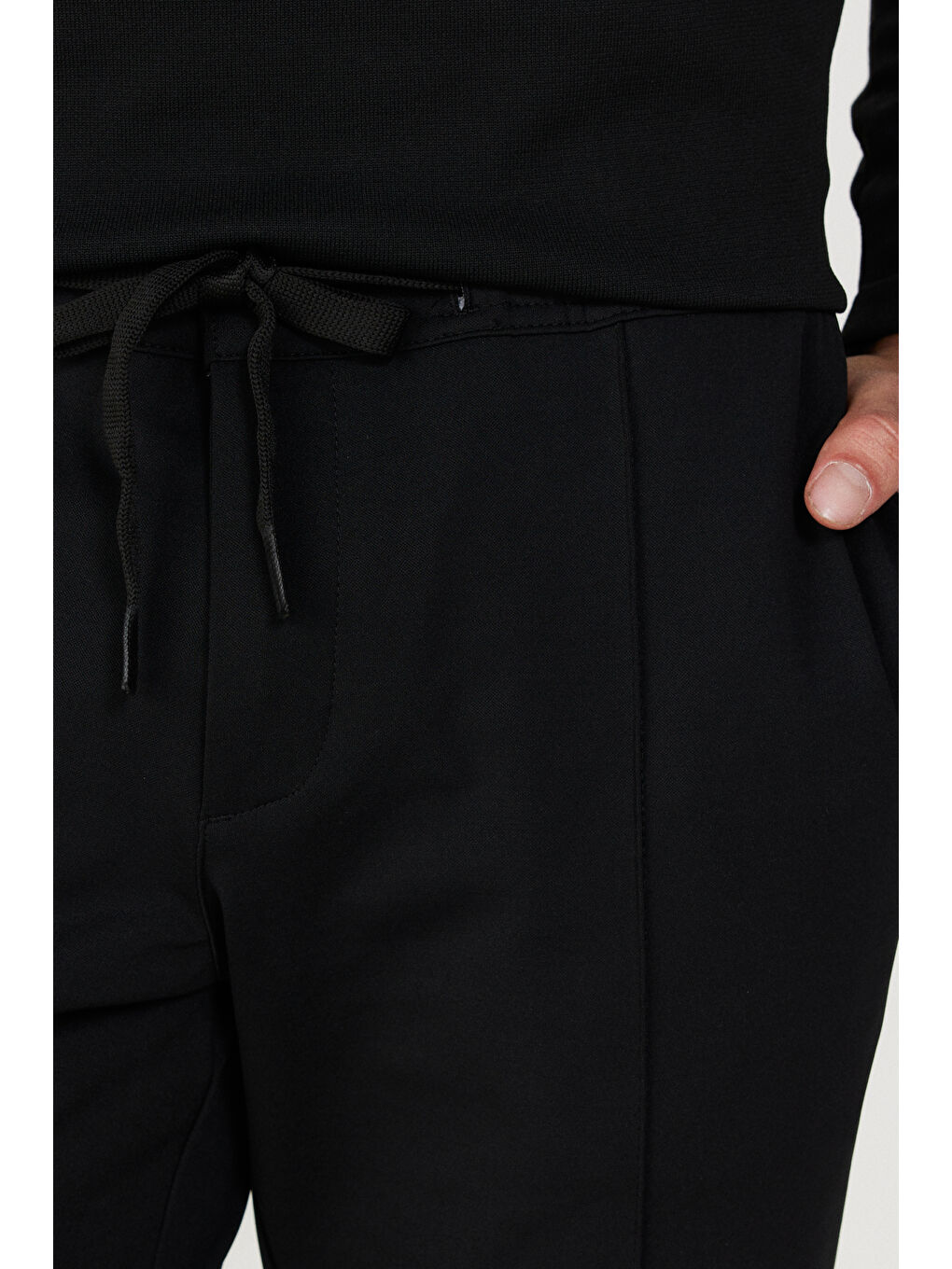 Erkek Siyah Slim Fit Dar Kesim Beli Bağlamalı Pantolon-4