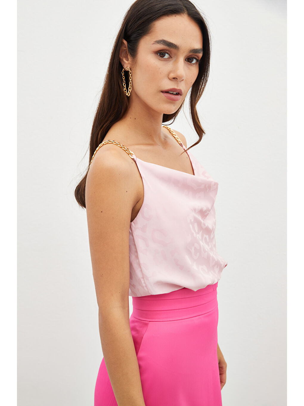 SATEEN Zincir Askılı Saten Bluz - Pembe - 4