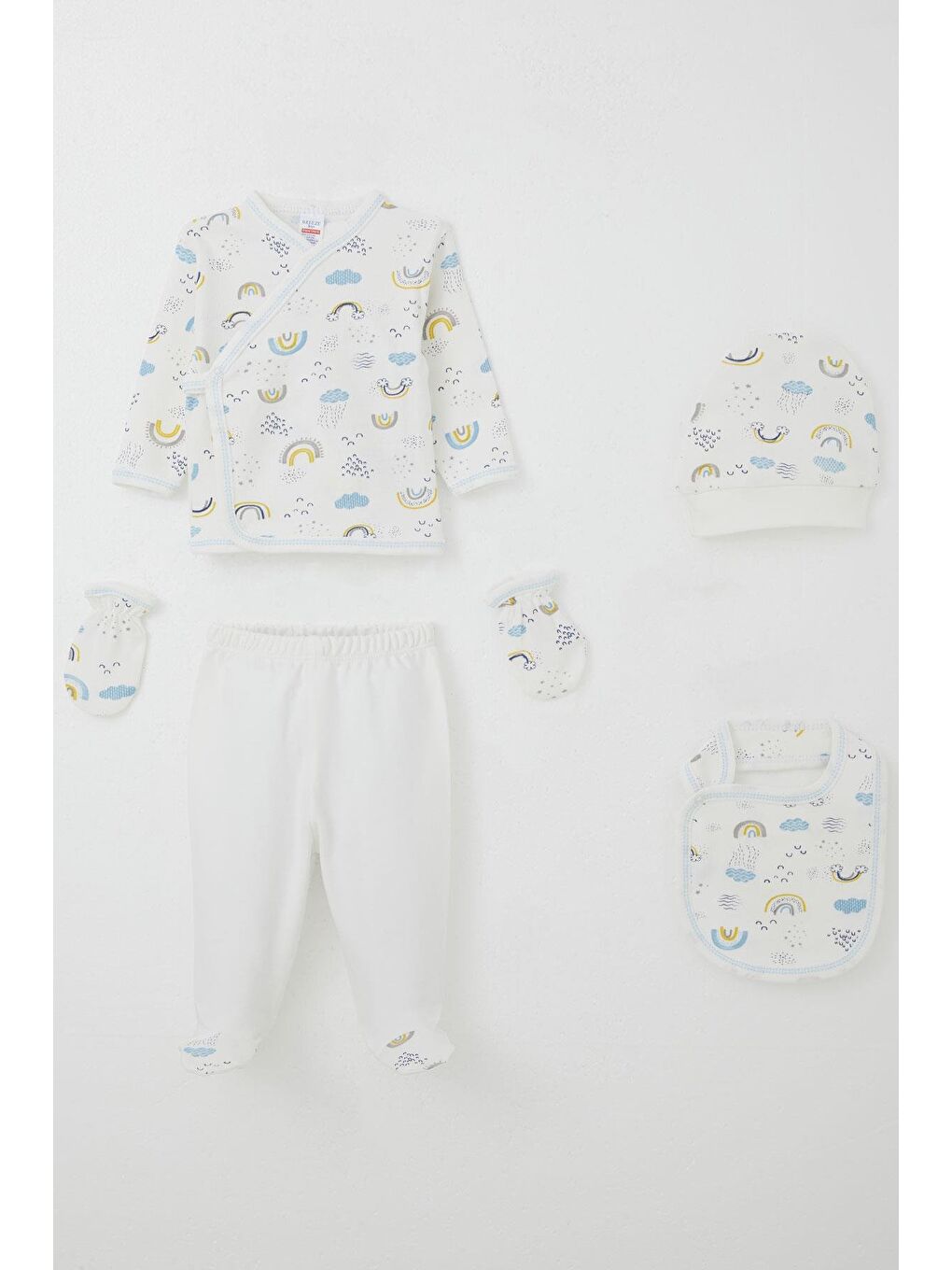 Erkek Bebek Hastane Çıkışı 5 Li Gökyüzü Temalı Bulut Desenli Beyaz (0-3 Ay)