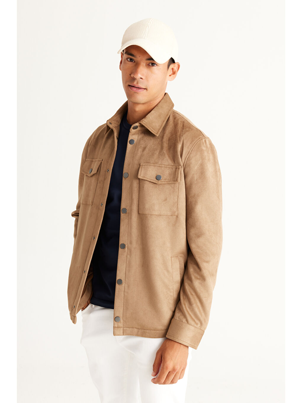 Erkek Bej Standart Fit Normal Kesim Gömlek Yaka Yağlı Görünümlü Mont-3