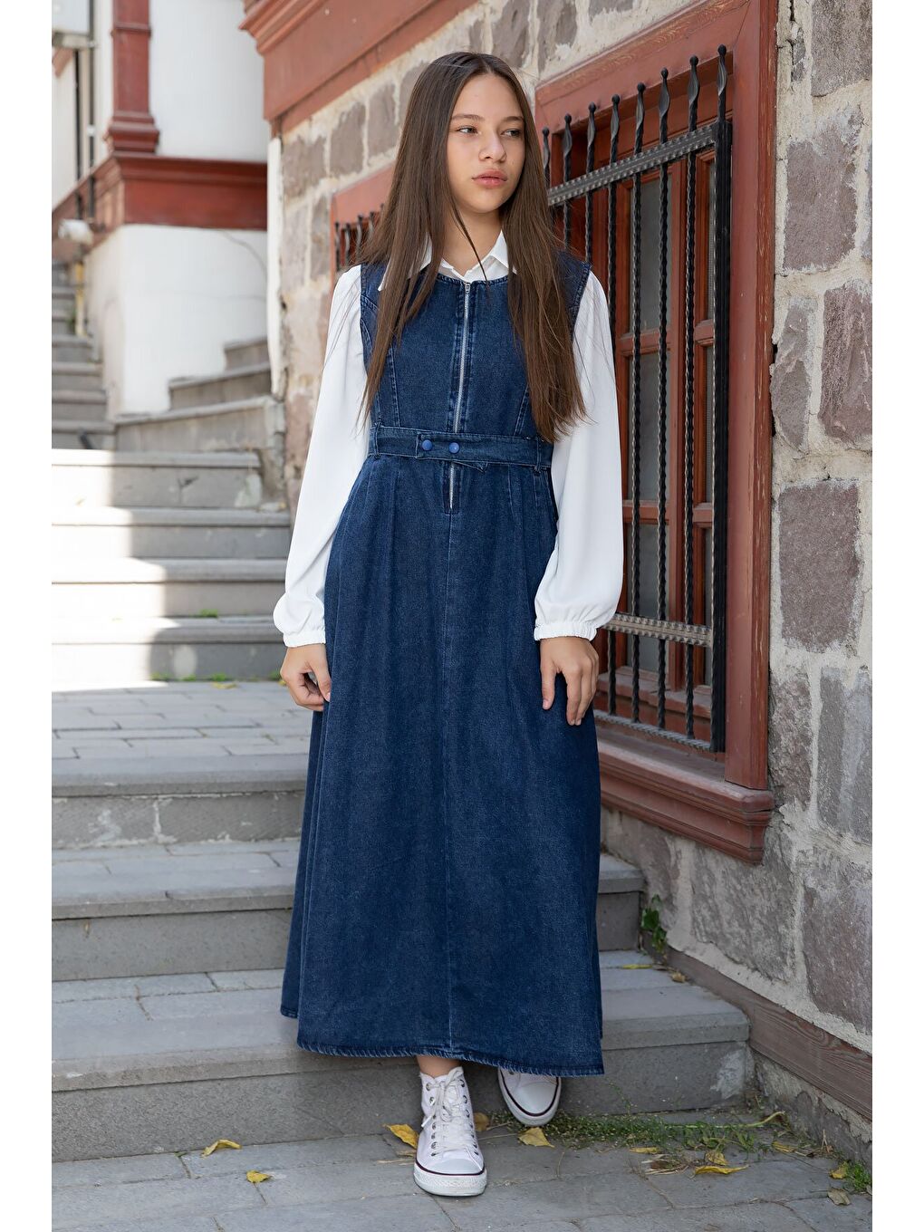 Mavi Önü Fermuarlı Klasik Gömlekli Kız Çocuk Kuşaklı Jean Elbise 22737-1