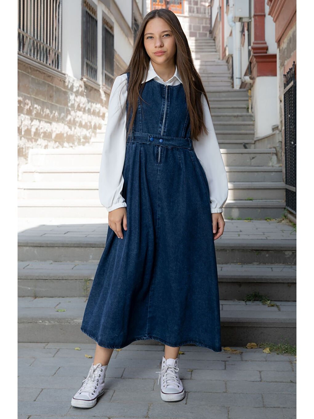 Mavi Önü Fermuarlı Klasik Gömlekli Kız Çocuk Kuşaklı Jean Elbise 22737-2