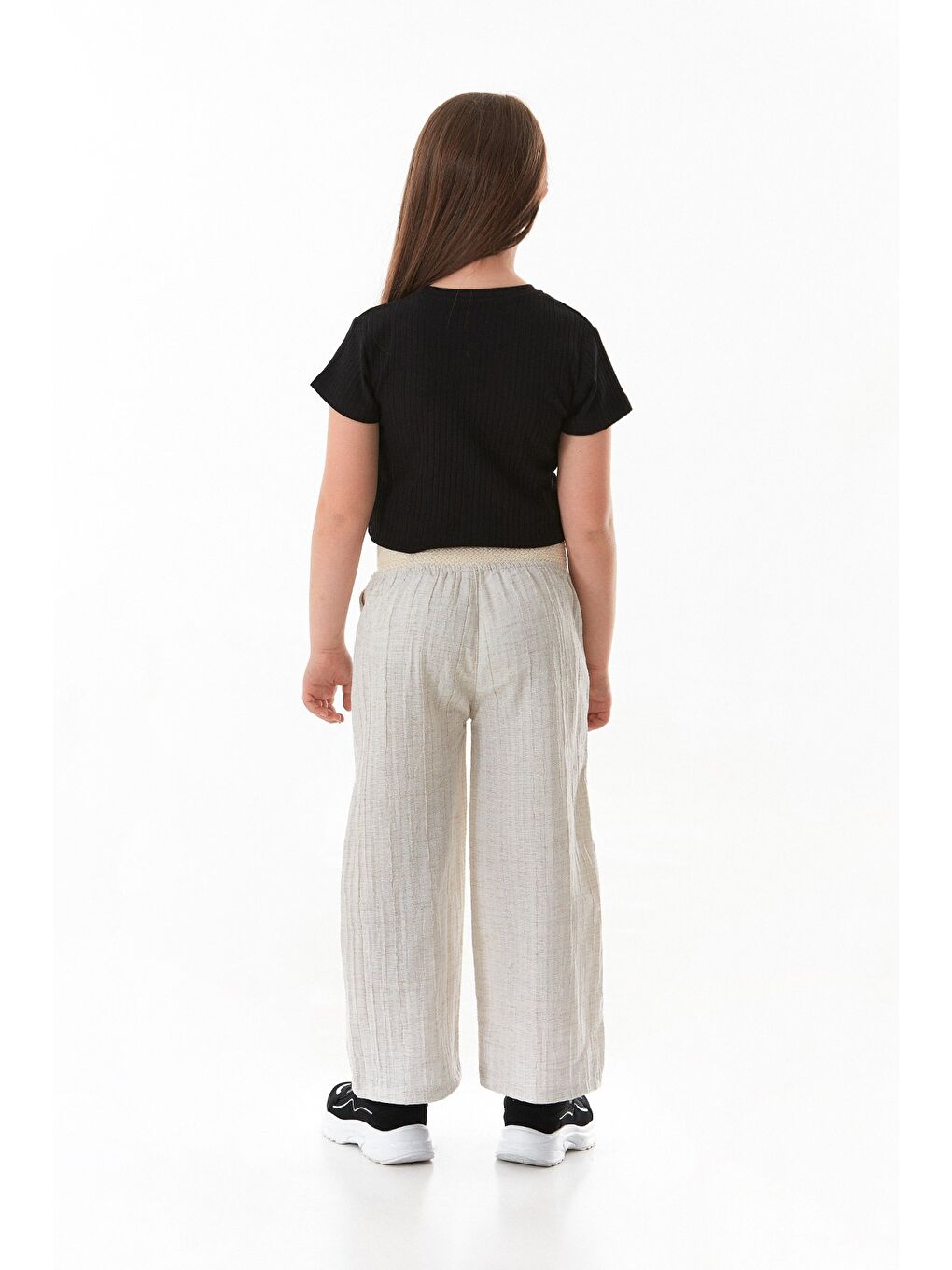 Bej Beli Lastikli Krep Kumaş Cepli Kız Çocuk Pantolon-3