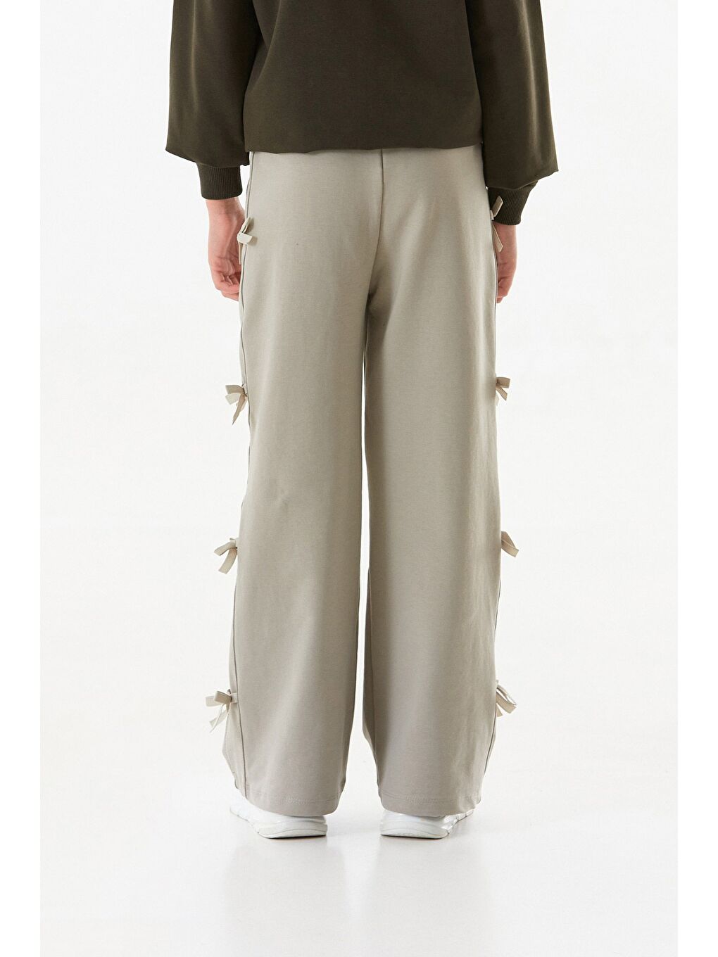 Haki Kurdele Detaylı Kız Çocuk Pantolon-3