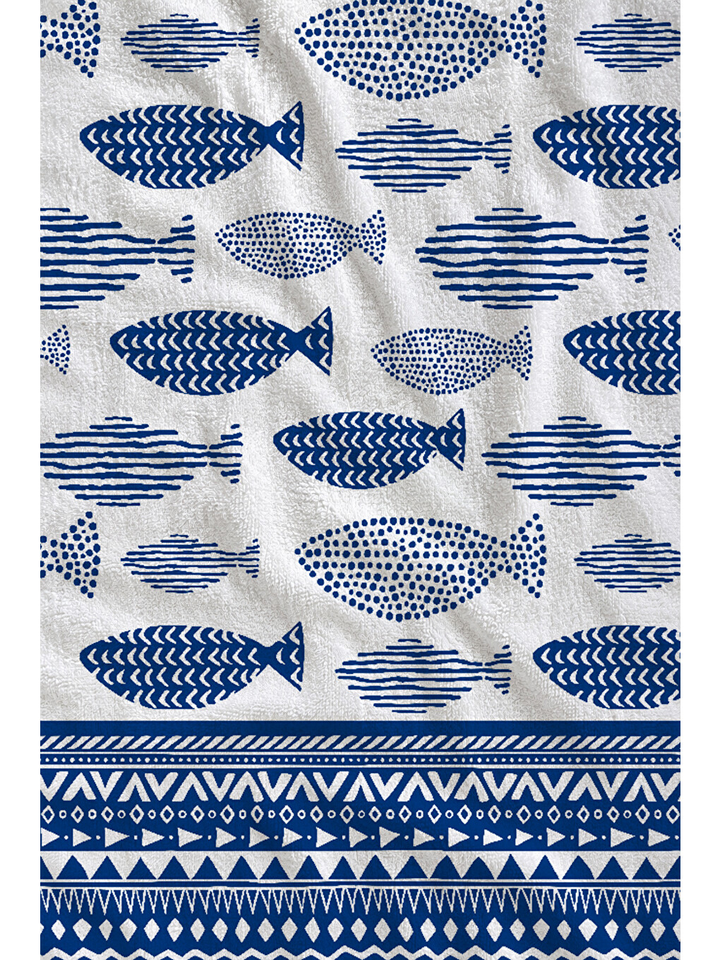 Beyaz Mavi Balık Ve Etnik Bordür Desenli 70x150 Cm Dijital Baskılı Plaj Ve Banyo Havlusu-1