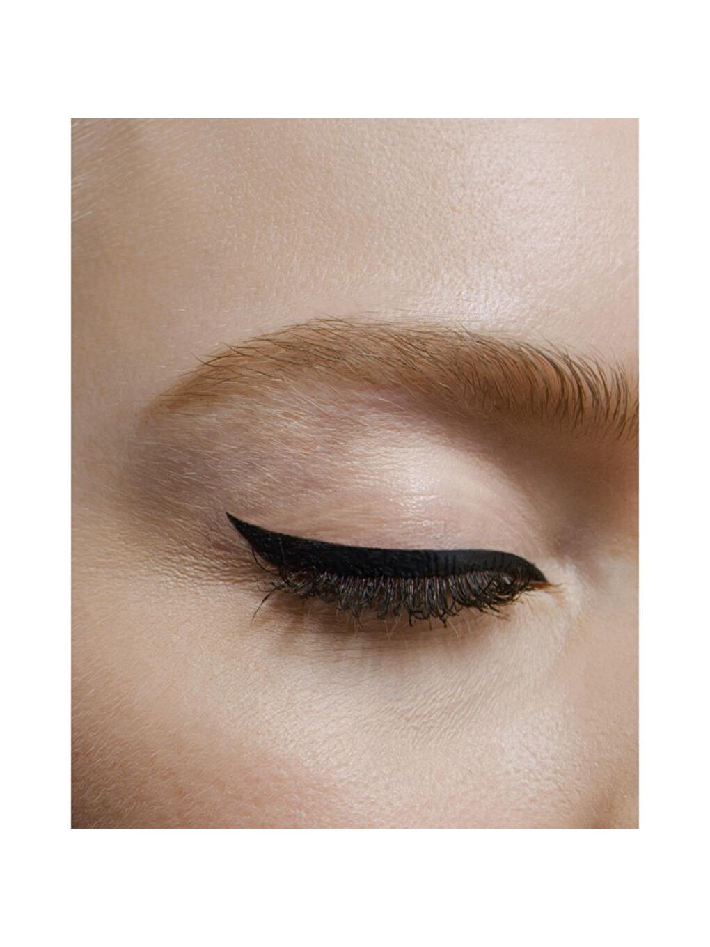 L'Oreal Paris Siyah Matte Signature Eyeliner 01 Ink - Siyah - 2