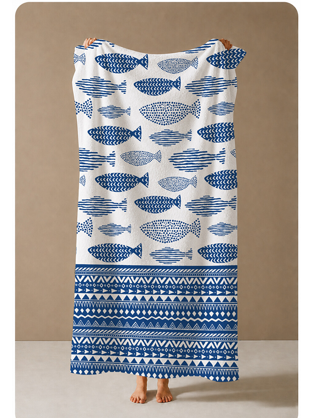 Beyaz Mavi Balık Ve Etnik Bordür Desenli 70x150 Cm Dijital Baskılı Plaj Ve Banyo Havlusu-3