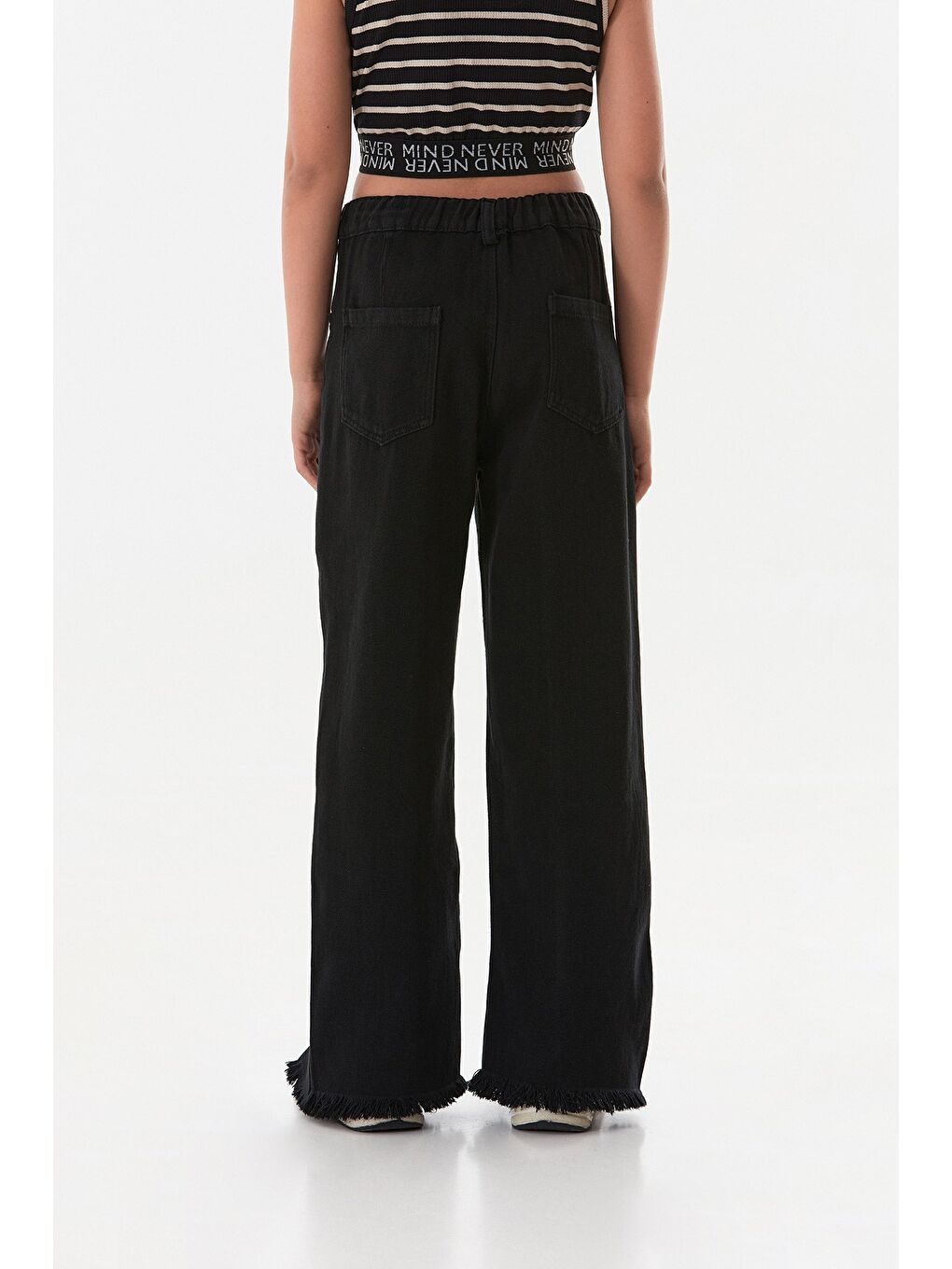 Siyah Beli Lastikli Paçası Püsküllü Yırtık Detaylı Kız Çocuk Pantolon-2