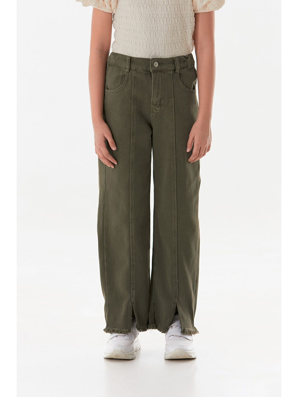 Haki Beli Lastikli Paçası Püsküllü Yırtık Detaylı Kız Çocuk Pantolon-1