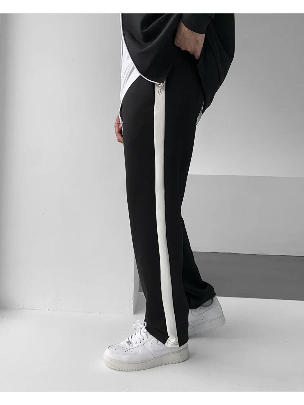 Erkek Çizgili Fermuarlı Sweatshirt Bol Eşofman Siyah İkili Takım-2