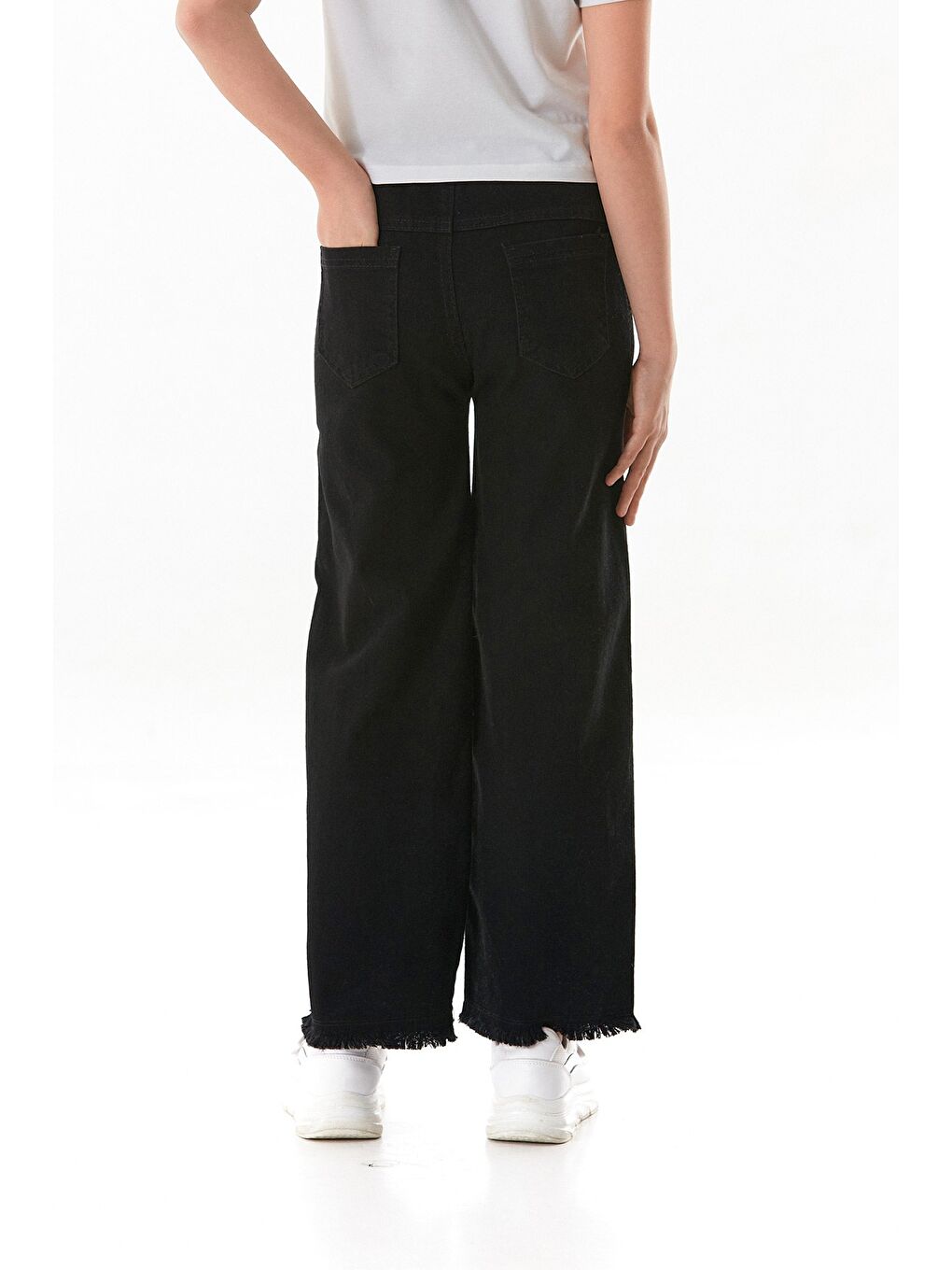 Siyah %100 Pamuk Kelebek Nakışlı Paçası Püsküllü Kız Çocuk Palazzo Pantolon-3