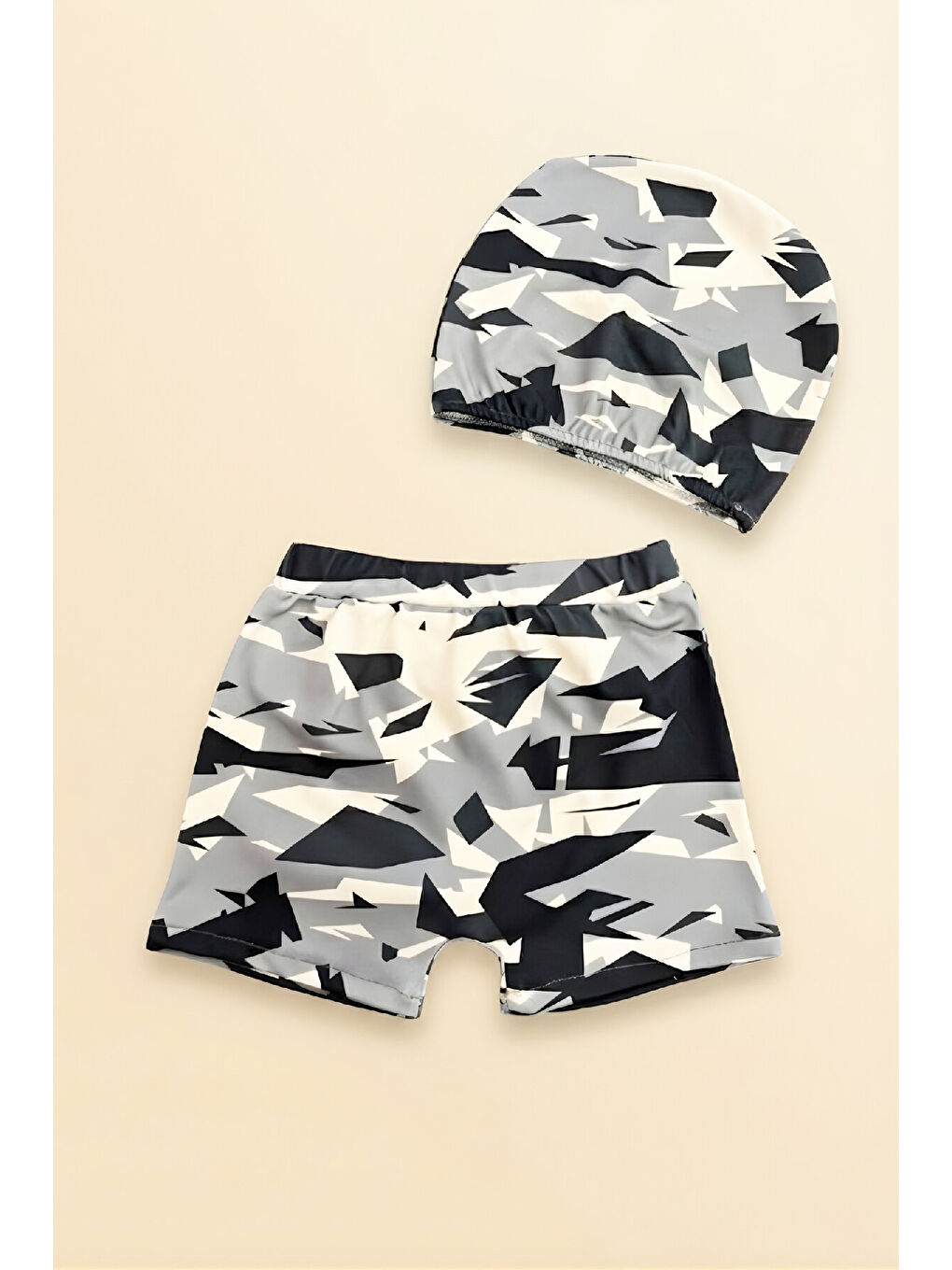 Gri Erkek Çocuk Şortlu Ve Boneli Mayo Takımı (Şort+Bone) 2-7 Yaş 12595B-1