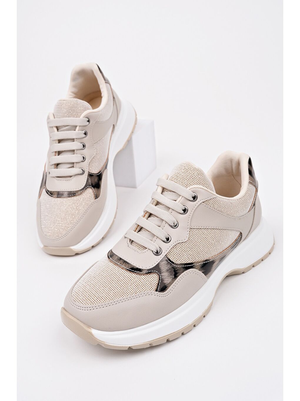 Bej MELODY Kadın Kalın Taban Günlük Desenli Bağcıklı Sneaker Spor Ayakkabı-2