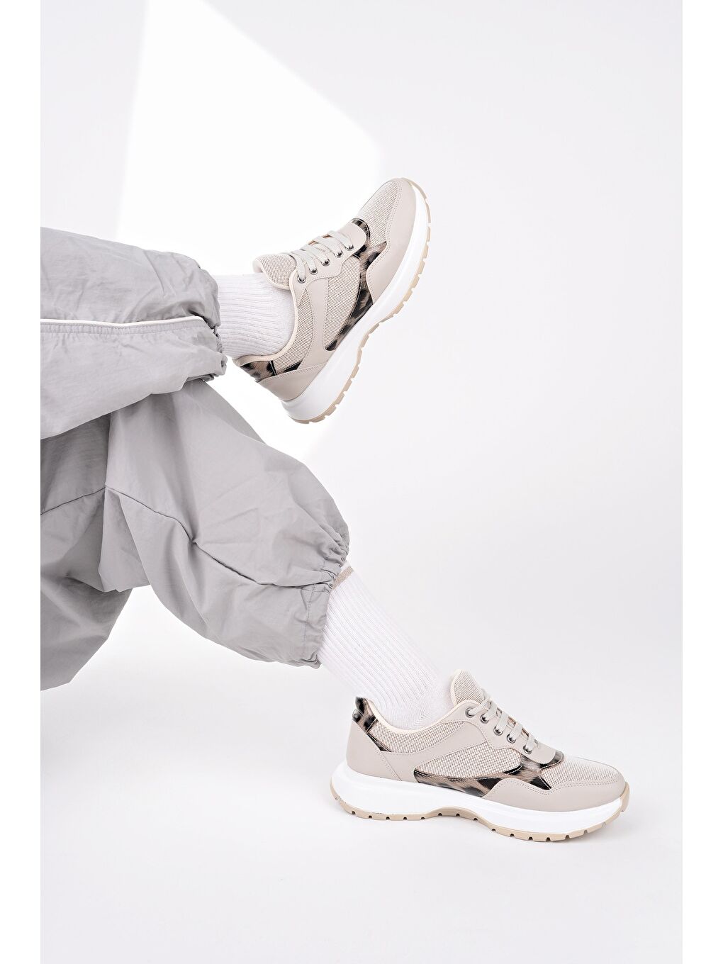 Bej MELODY Kadın Kalın Taban Günlük Desenli Bağcıklı Sneaker Spor Ayakkabı-4