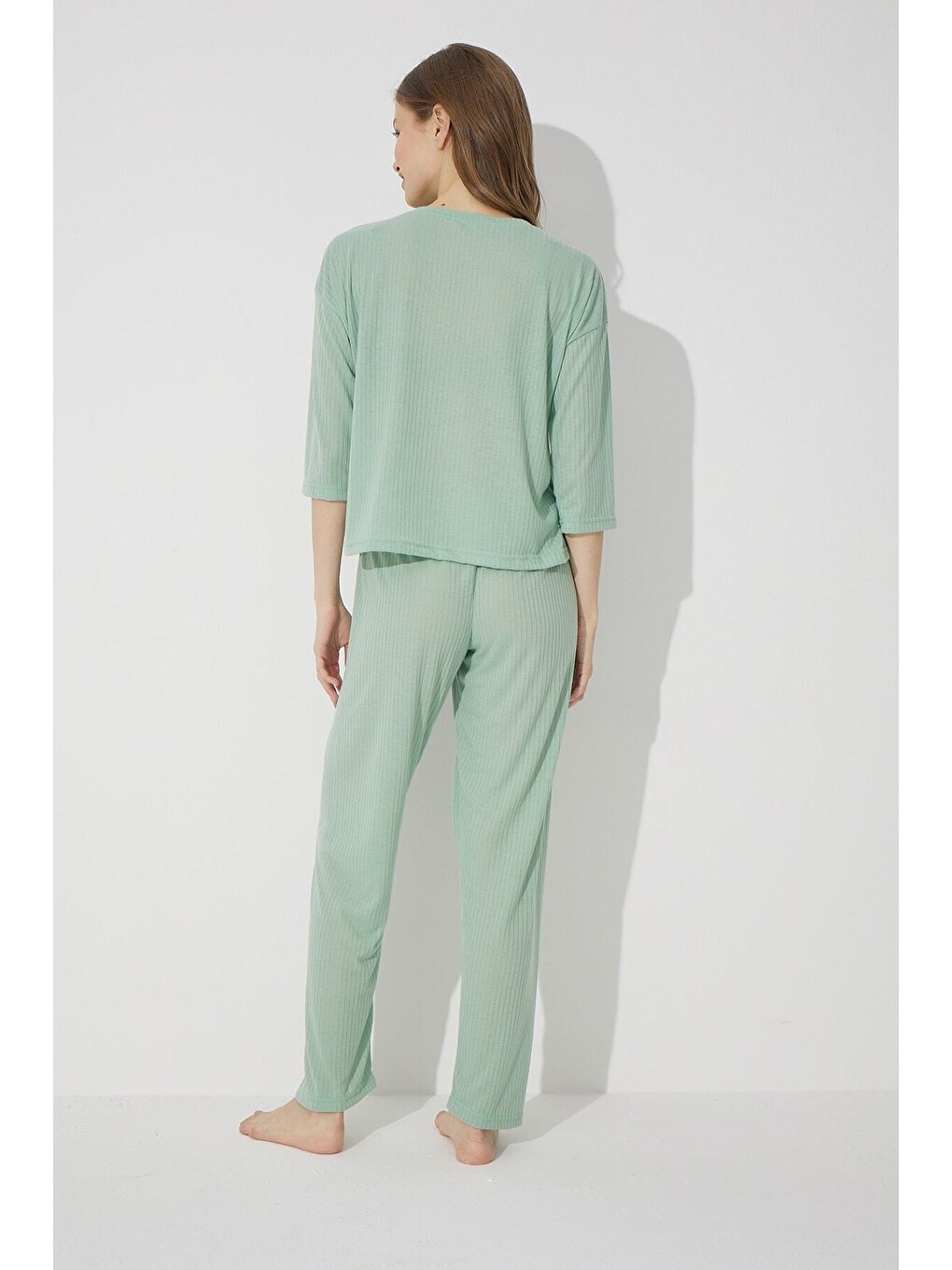 Yeşil Soft Touch Ince Örme Nakışlı Pijama Takım-2