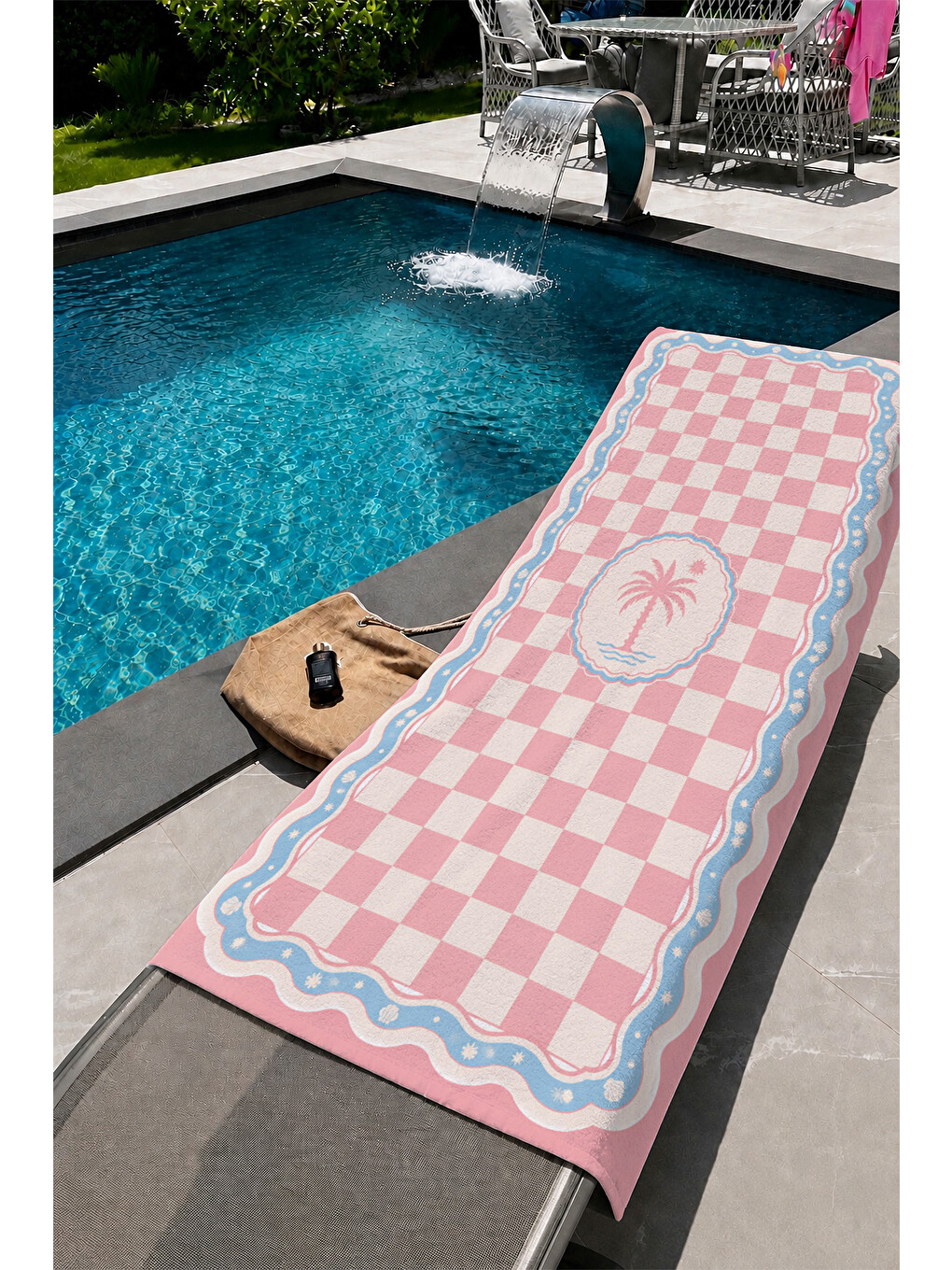 Ekru Pembe Kareli Palmiye Rozet Desenli 70x150 Plaj Havlusu-1
