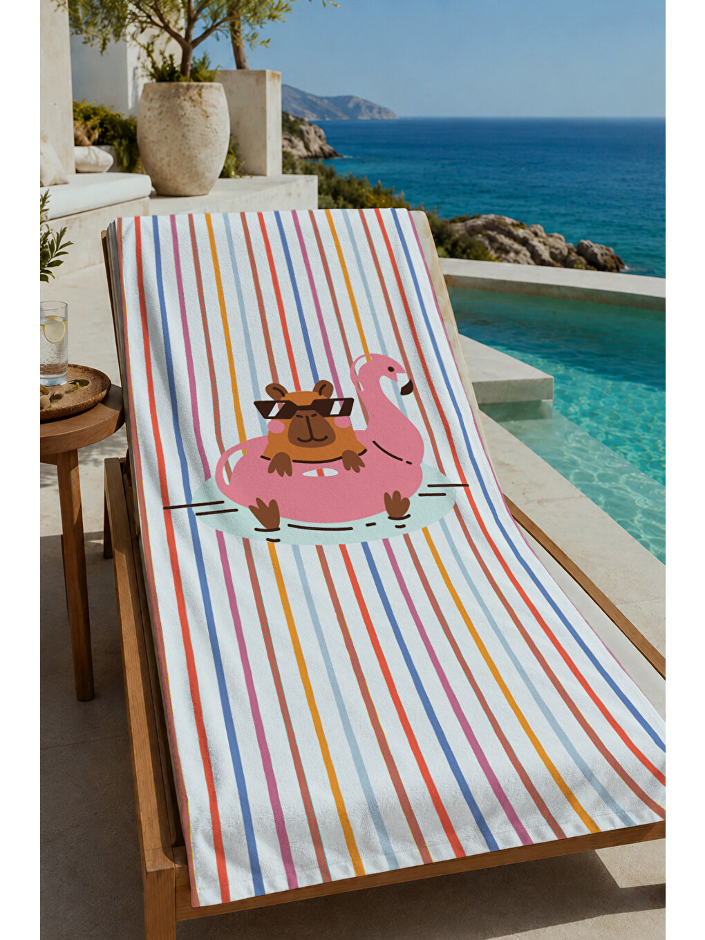 Pembe Renkli Çizgili Tropikal İçecek Figürlü 70x150 Cm Dijital Baskılı Plaj Ve Banyo Havlusu