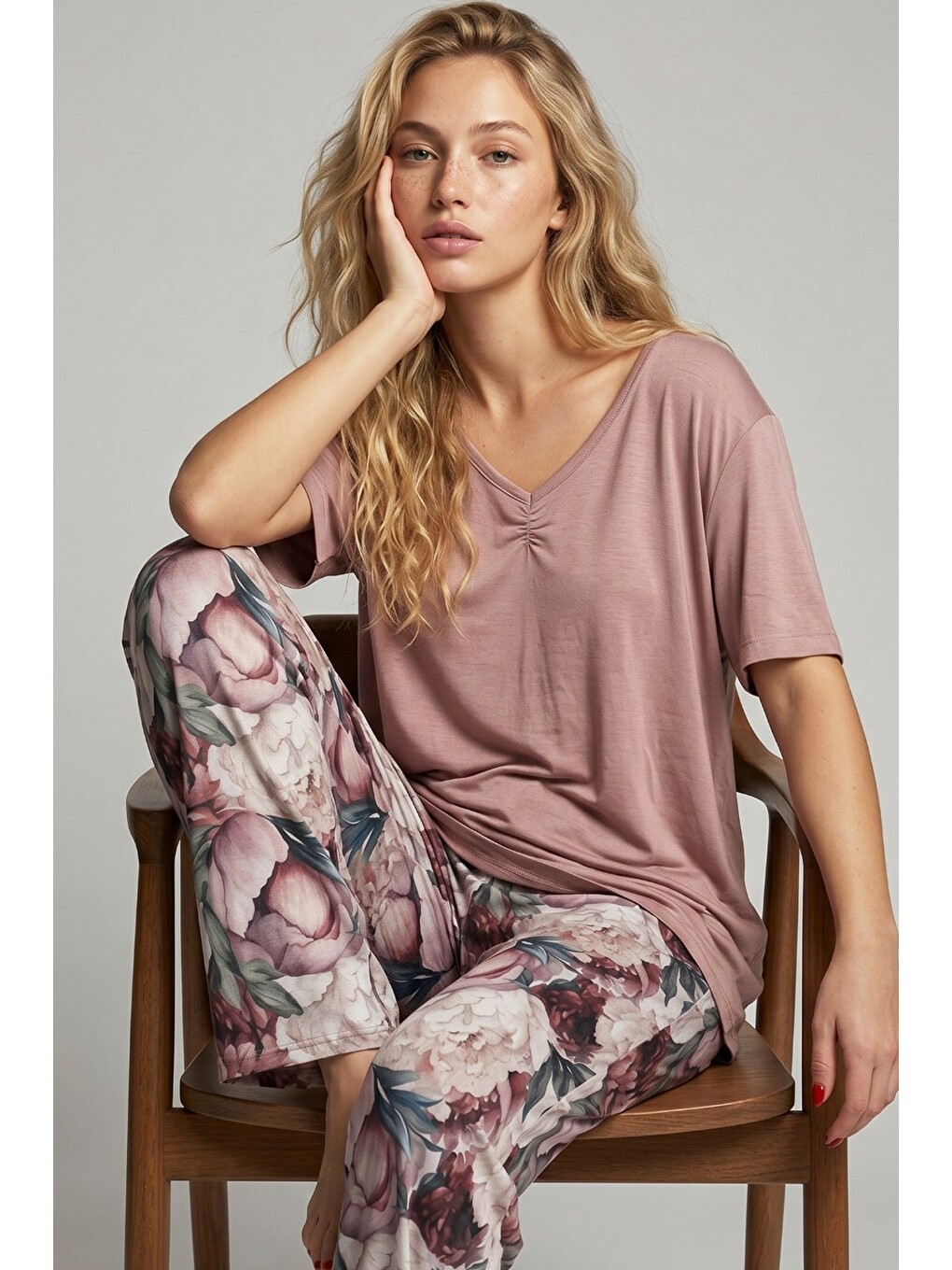 Karışık V Yakalı Kısa Kollu Viskon Örme Pijama Takım 8020