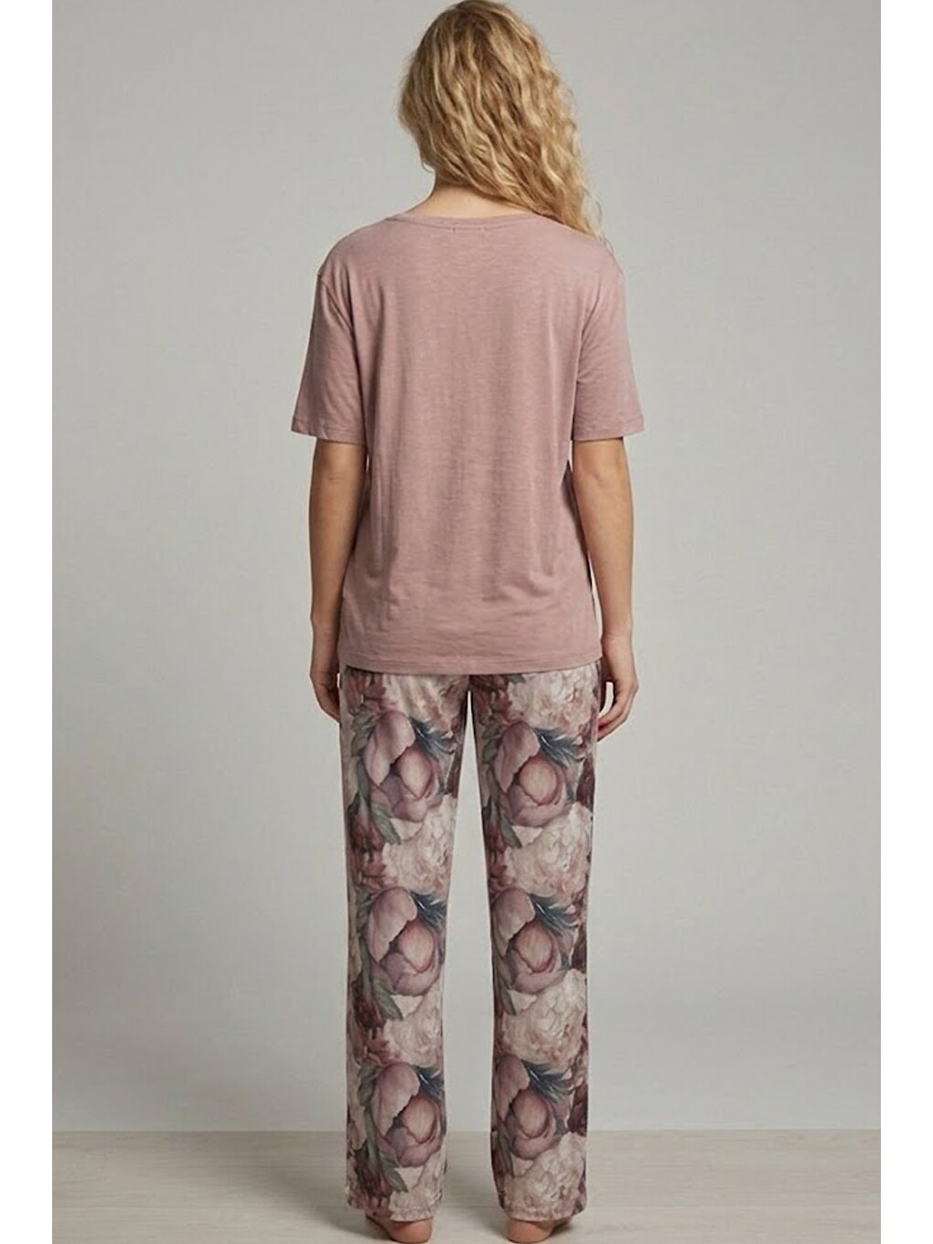 Karışık V Yakalı Kısa Kollu Viskon Örme Pijama Takım 8020-2