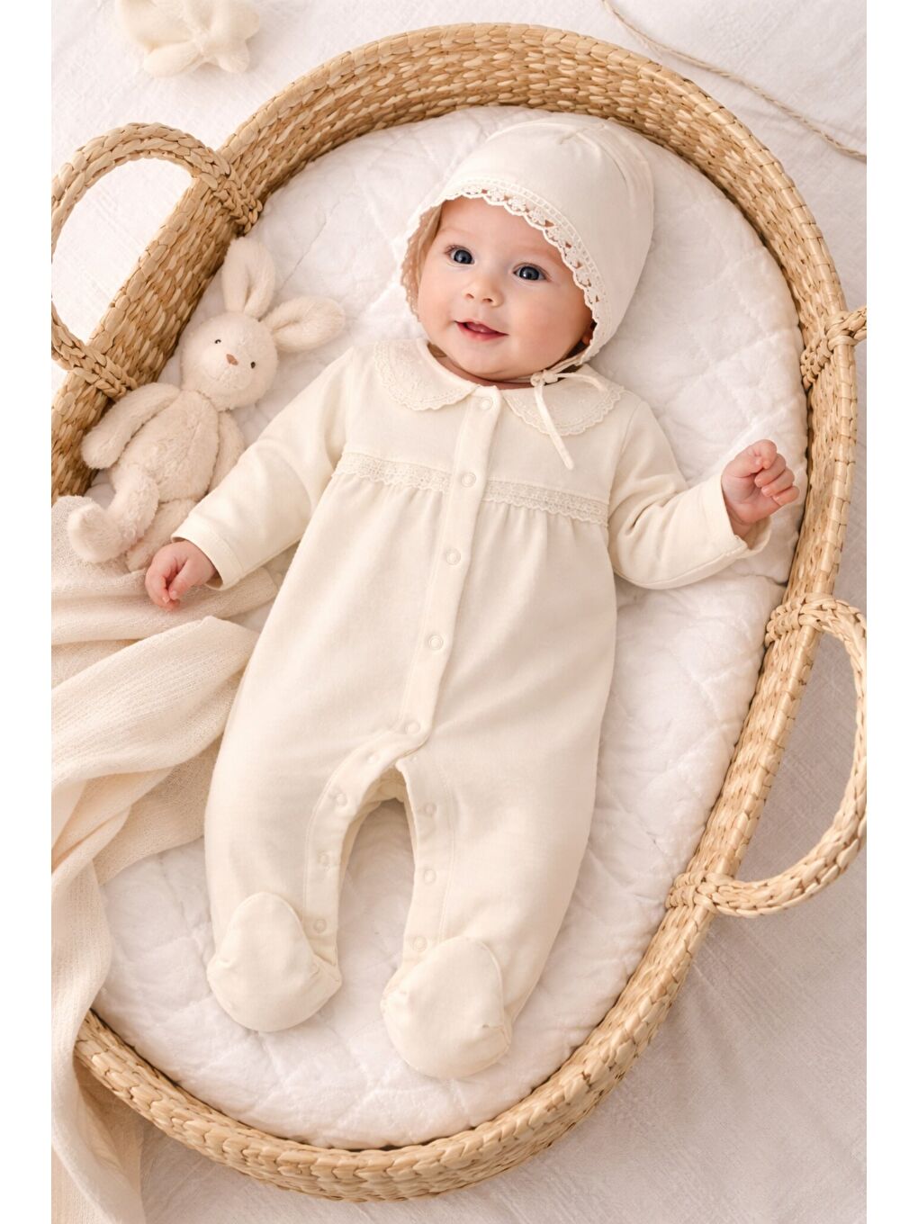 Ekru Kız Bebek Dantelli 5li Hastane Çıkış Seti Tulum Battaniye 90*90 Pamuklu Örtülü 0-3 ay-4