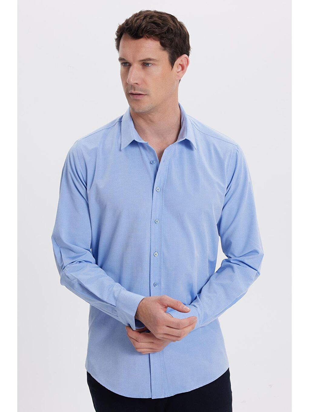 Erkek Modern Fit Dar Kesim Pamuklu Kolay Ütü Armürlü Mavi Gömlek-4