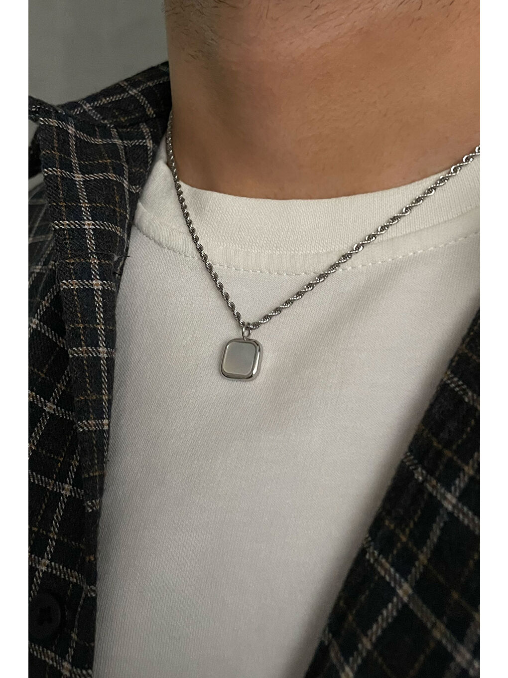 Gri Erkek Minimal Tasarım Kolye-1