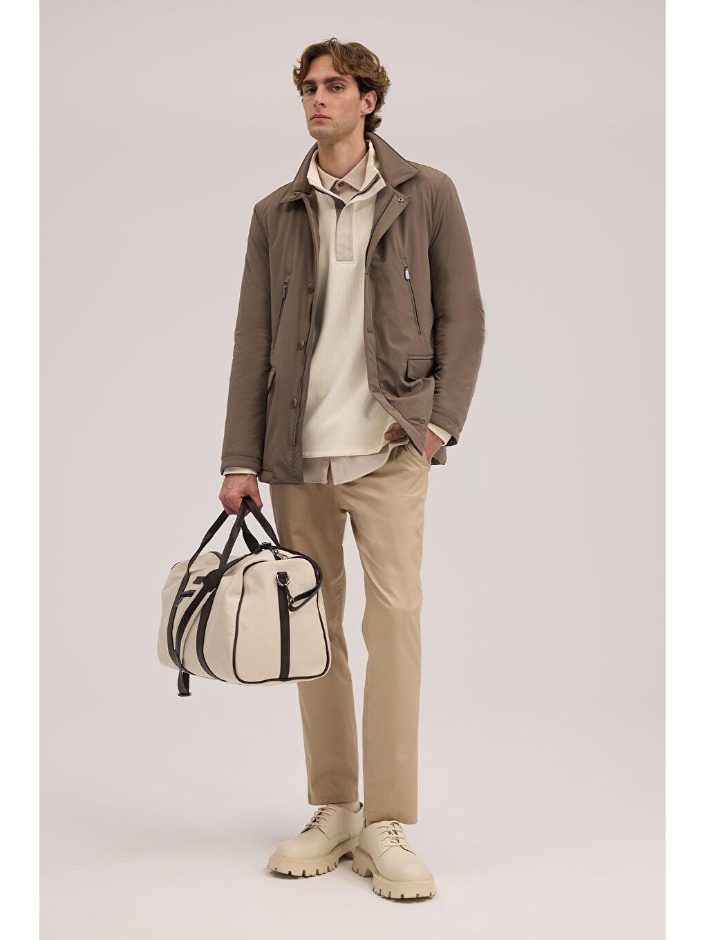 Bej Comfort Fit Bebe Yaka Fermuarlı Mont