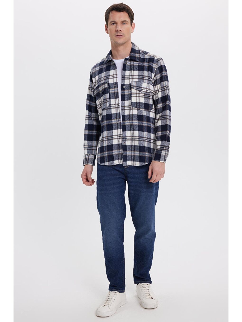 Karışık Erkek Regular Fit Rahat Kesim Kışlık Kareli Çift Cepli Çıtçıtlı Gömlek-3