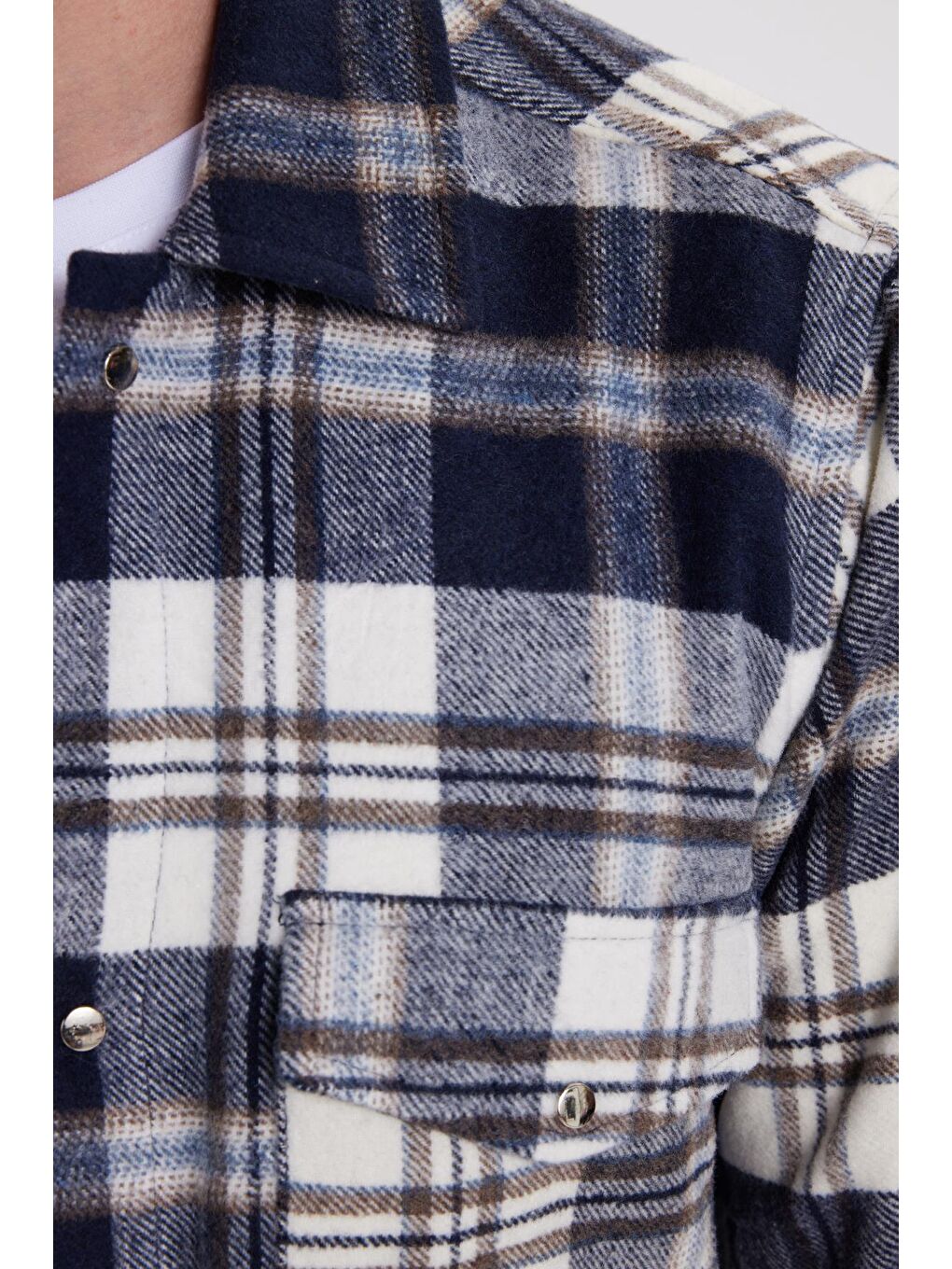 Karışık Erkek Regular Fit Rahat Kesim Kışlık Kareli Çift Cepli Çıtçıtlı Gömlek-5