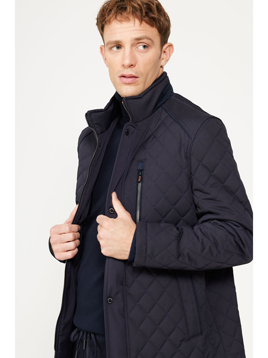 Erkek Lacivert Standart Fit Normal Kesim Dik Yaka Desenli Kapitone Overcoat-4