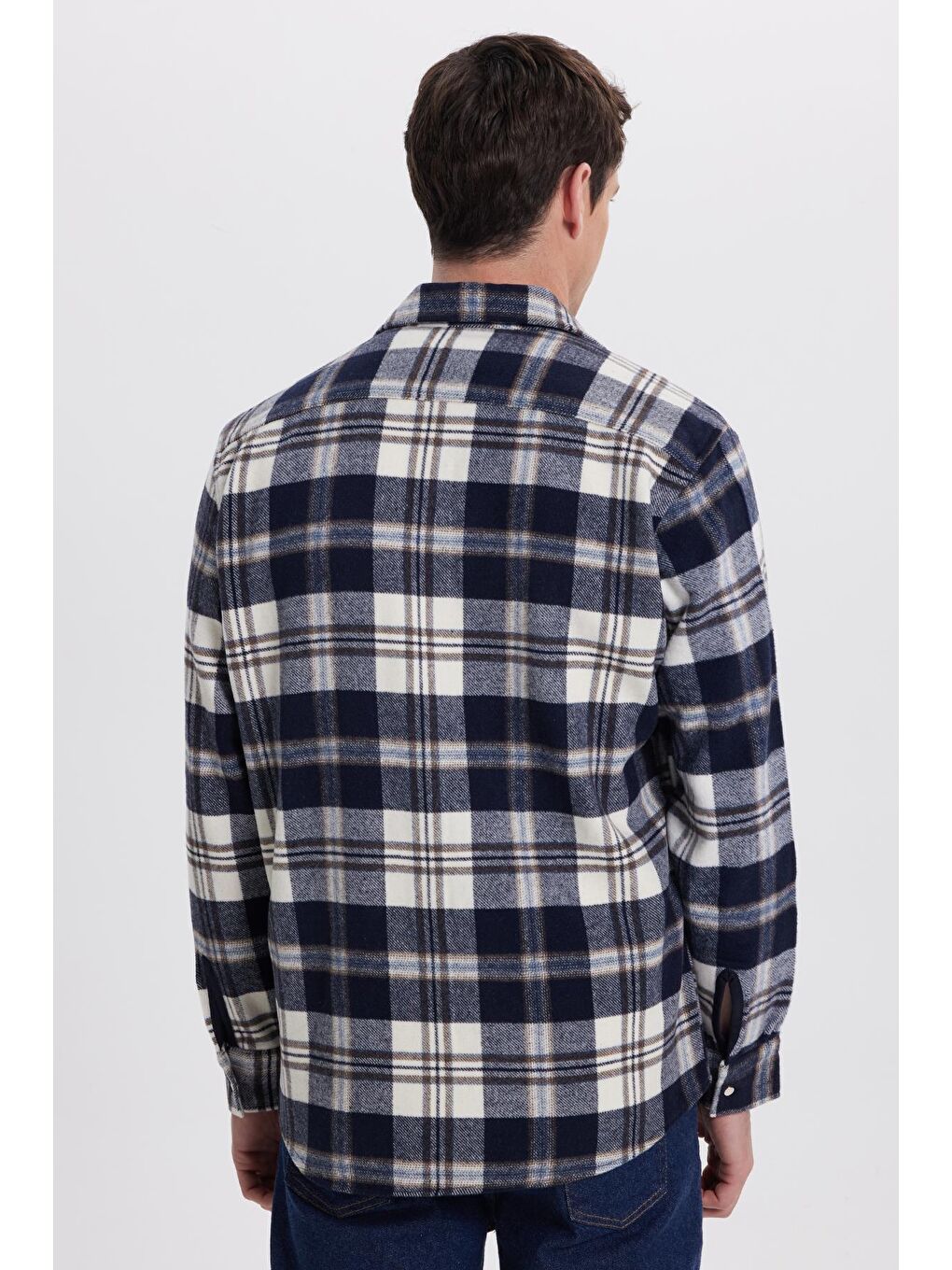 Karışık Erkek Regular Fit Rahat Kesim Kışlık Kareli Çift Cepli Çıtçıtlı Gömlek-6