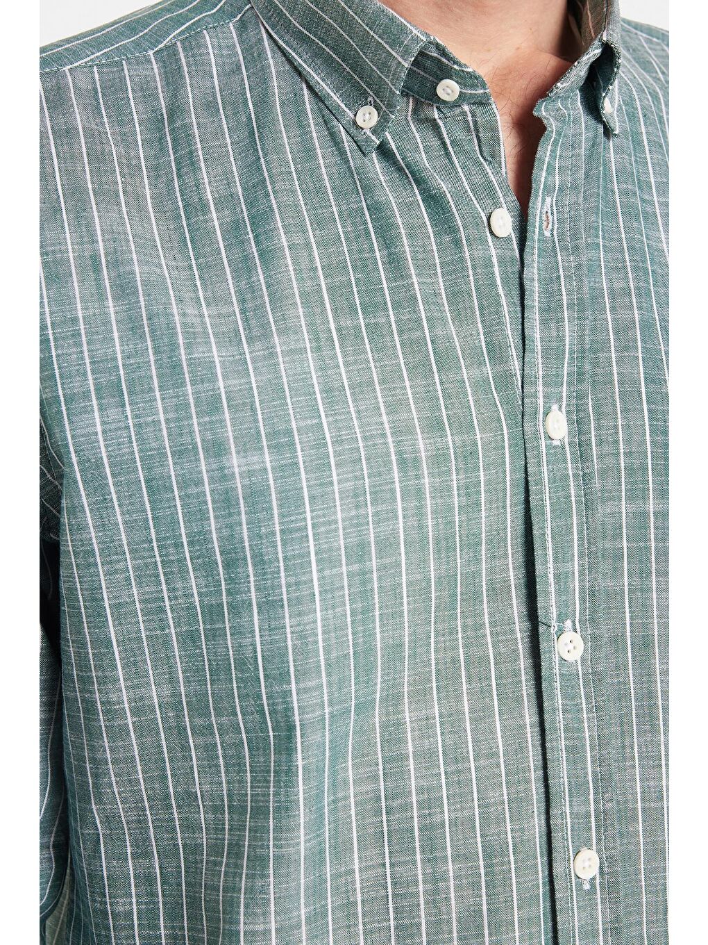Erkek Slim Fit Dar Kesim Düğmeli Spor Yaka Keten Efekt %100 Pamuk Çizgili Yazlık Yeşil Gömlek-2