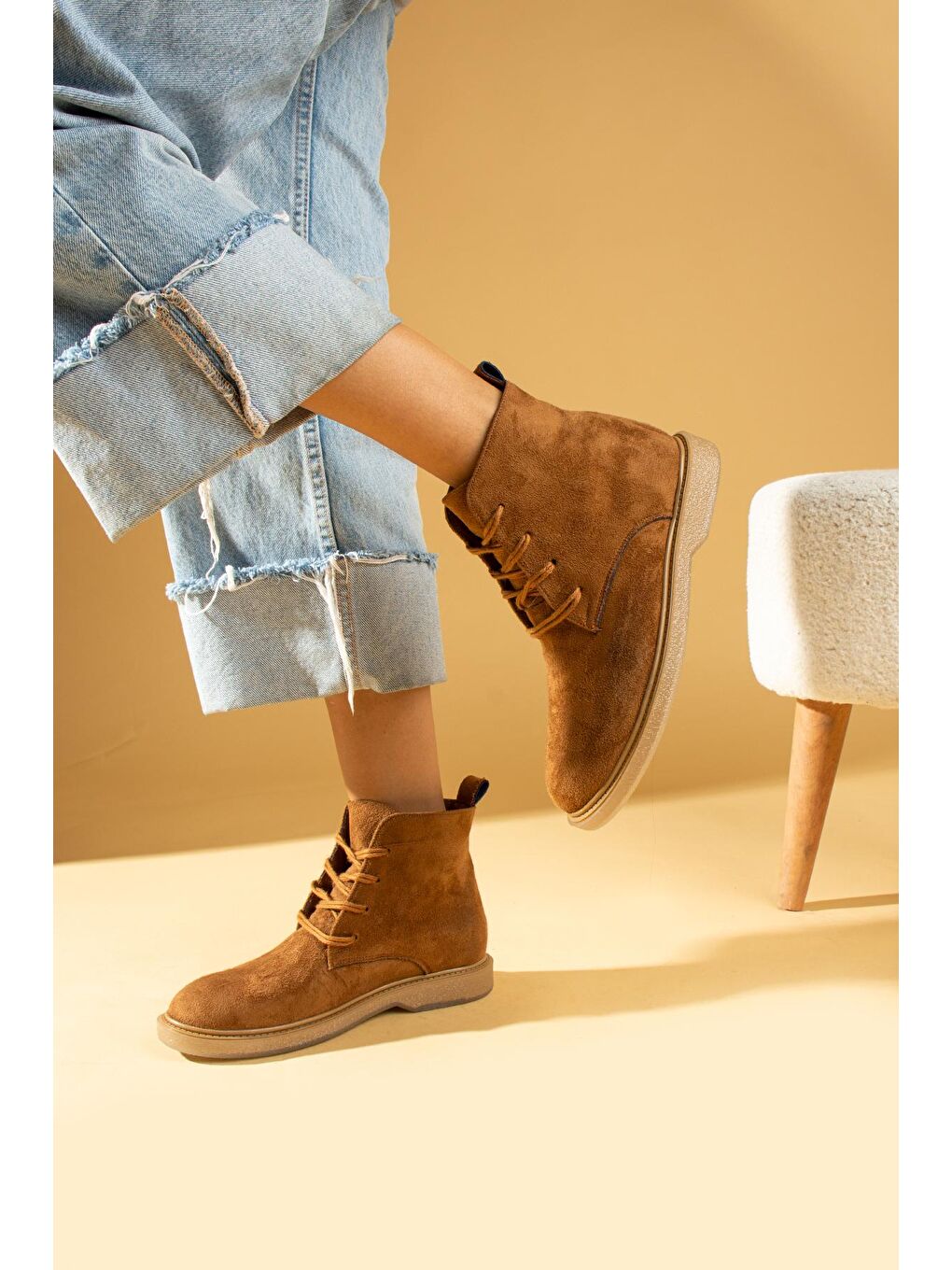 Kahverengi Kauçuk Taban Lastikli Sıcak Astar Haşpapi Kadın Bot 024-974-23Süet-1